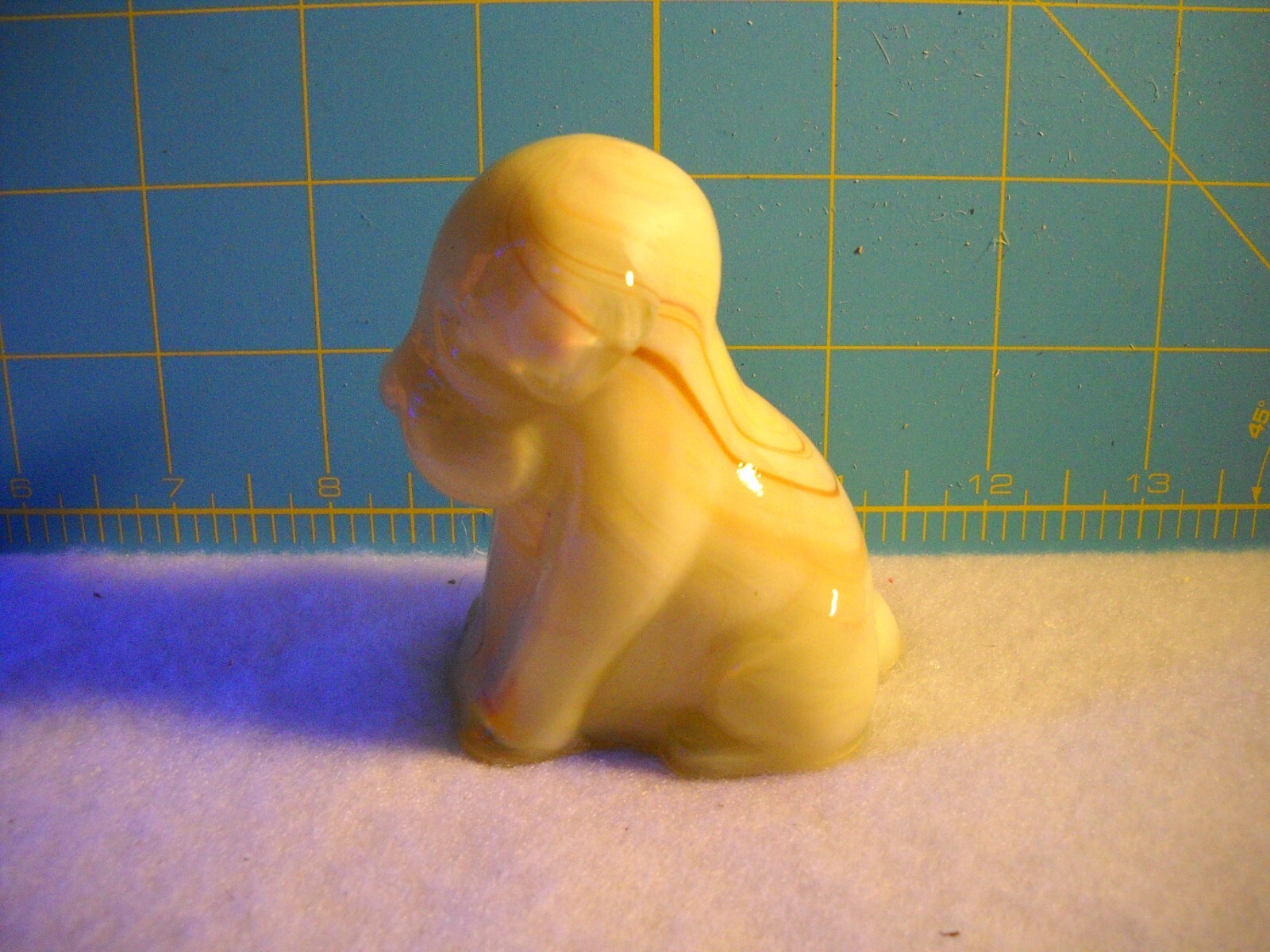Vintage Boyd Art Glass Pooche Dog Old Ivory Slag #45 May 1981