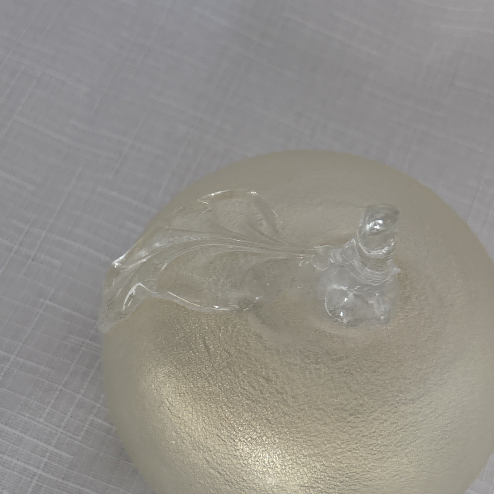VTG Silvestri Apple Art Glass Paperweight Matte Gold Dust Fruit