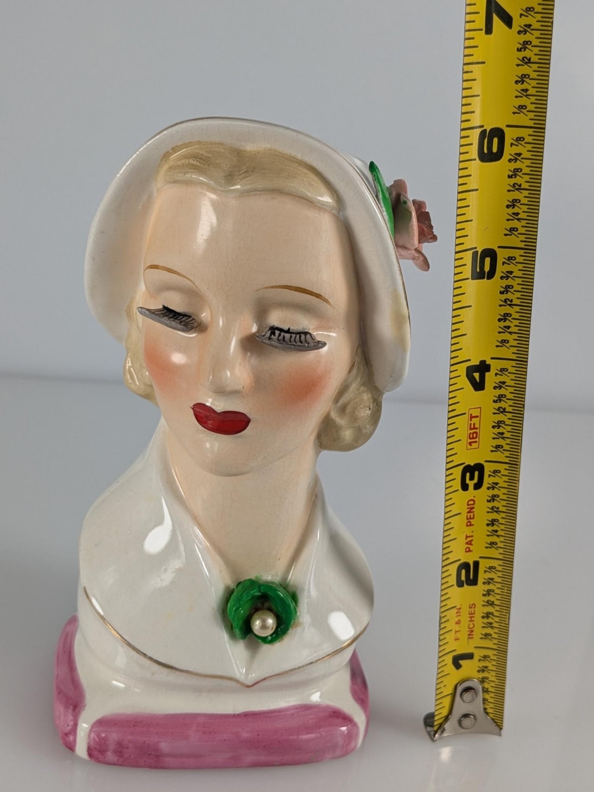 Vintage Lady Head Vase Napcoware A++ Eyelashes Satin Gloss Makeup Lips Hat Rose