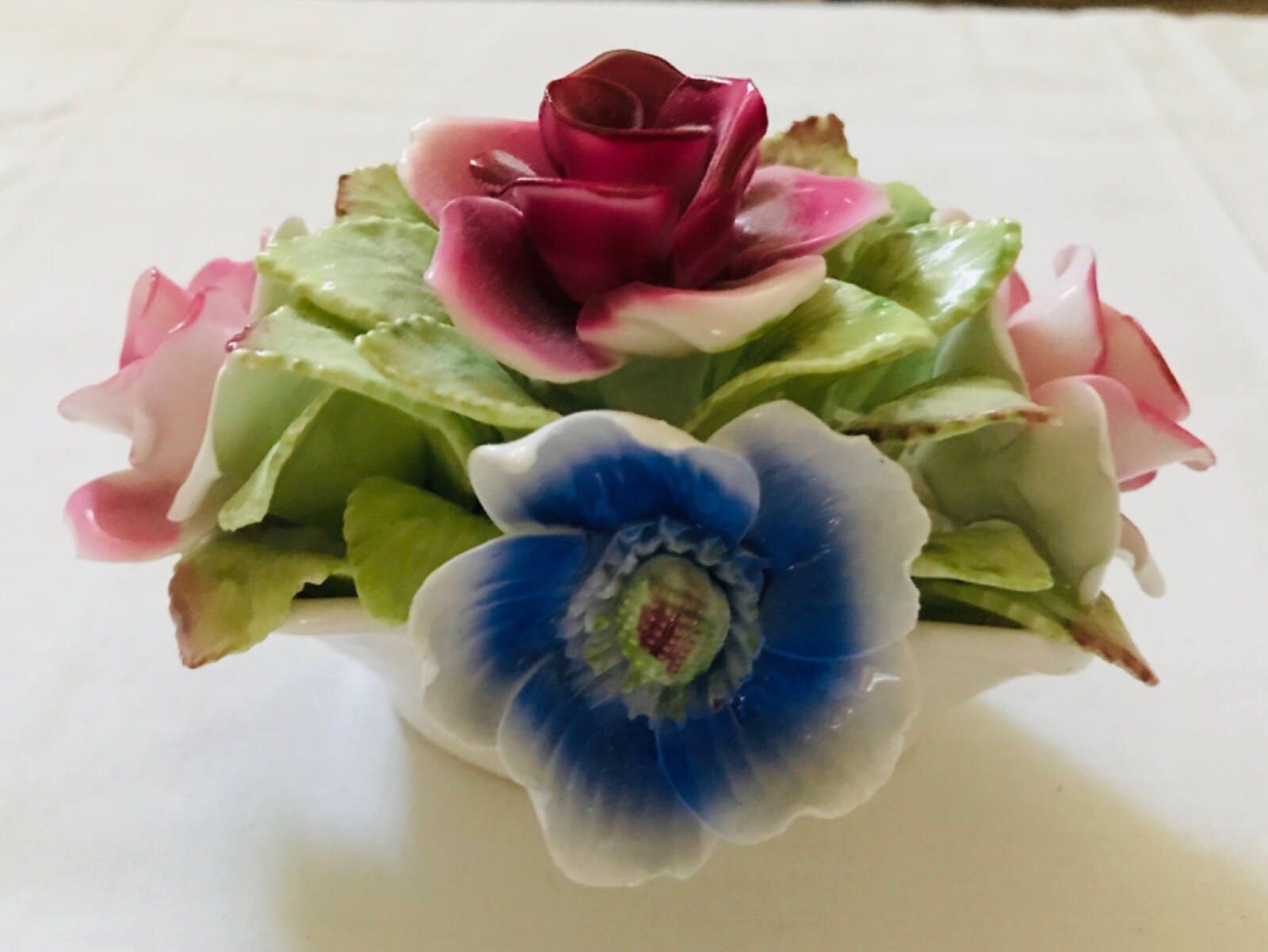 Royale Stratford Fine Bone China Porcelain Flower Bouquet Phenomenal EUC