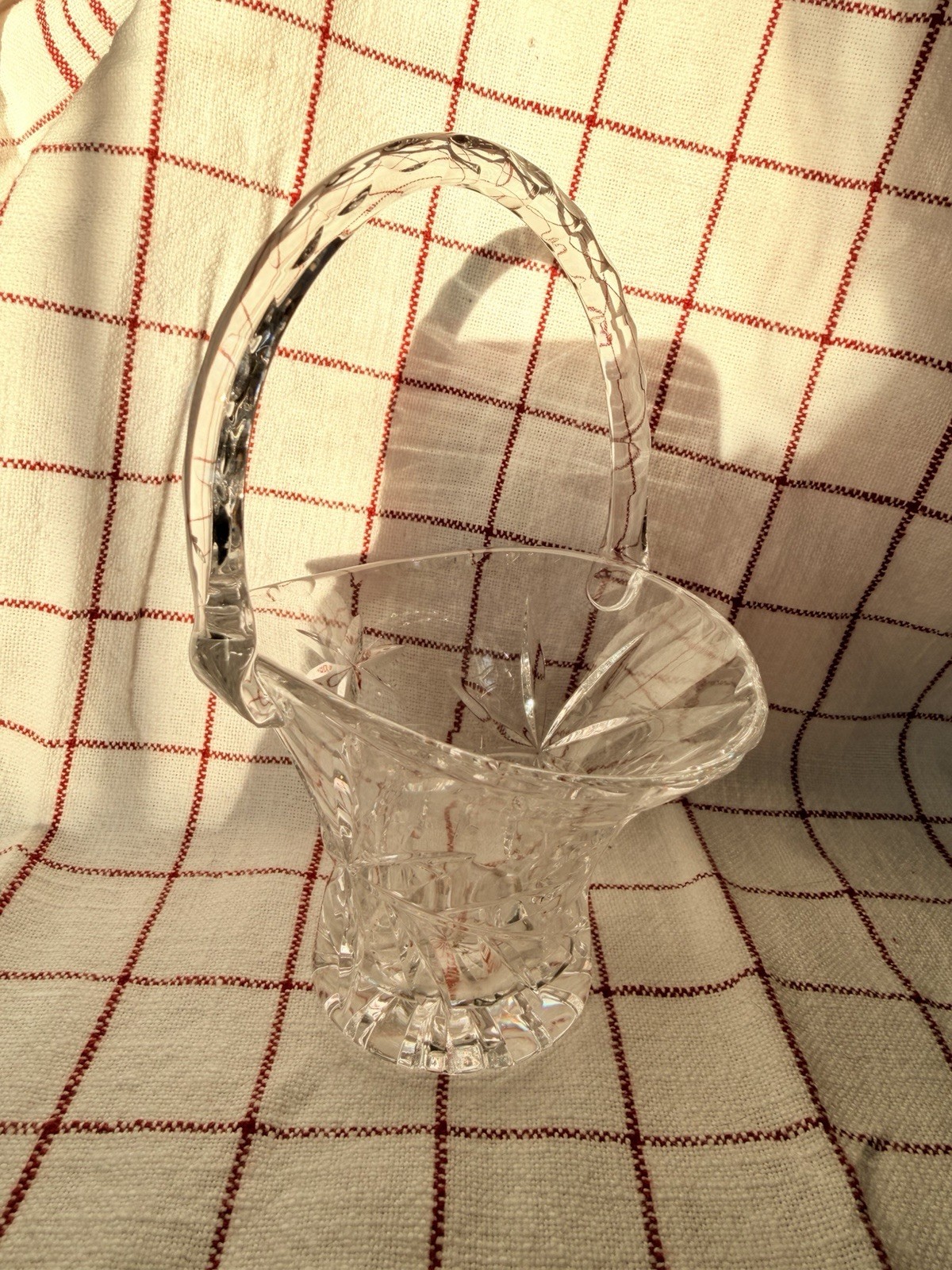 Vintage Cut Glass Basket With Handle. Excellent Condition