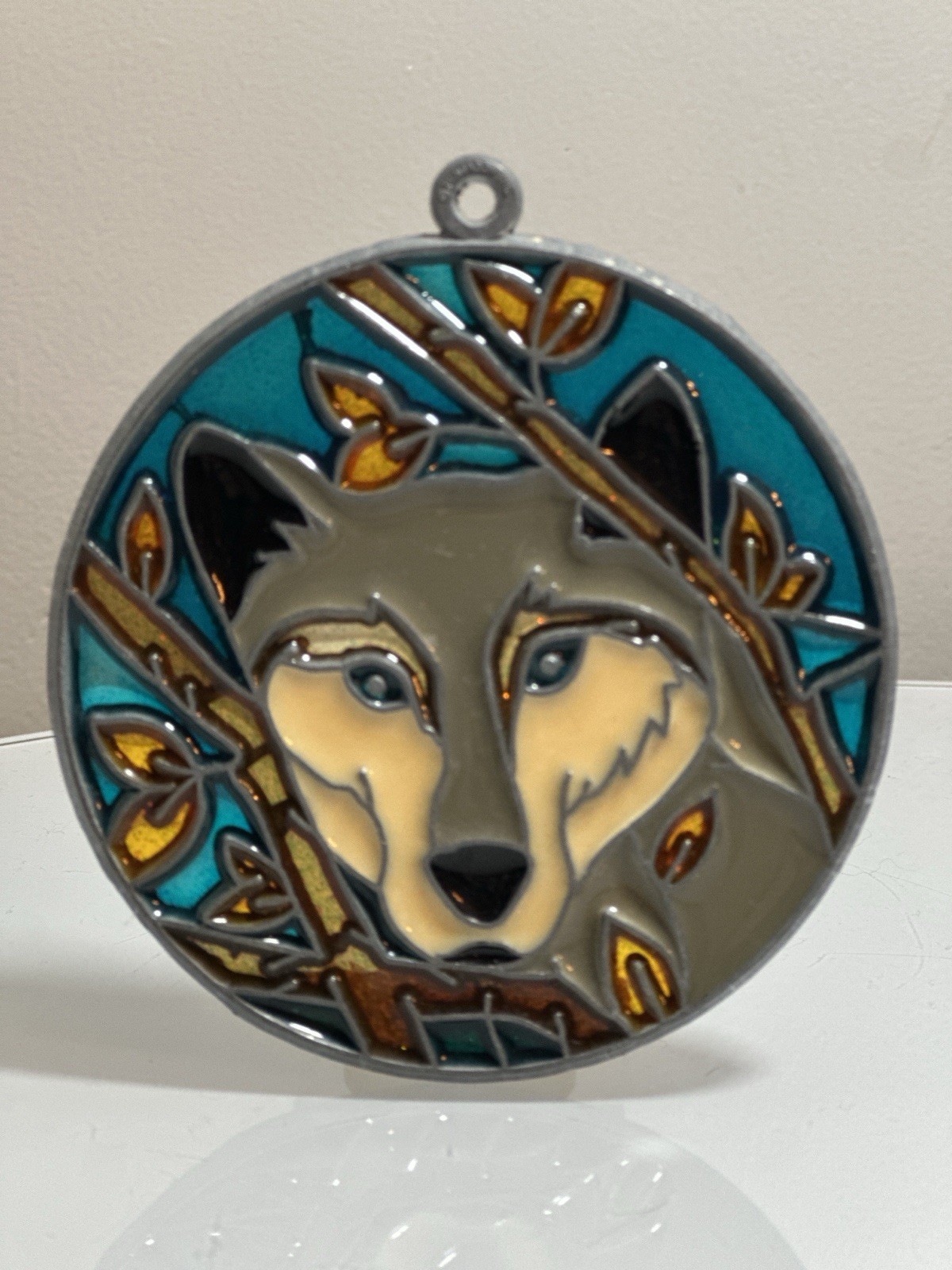 Vintage Wolf Suncatcher Stain glass Ornament Approximately 4 In Diameter
