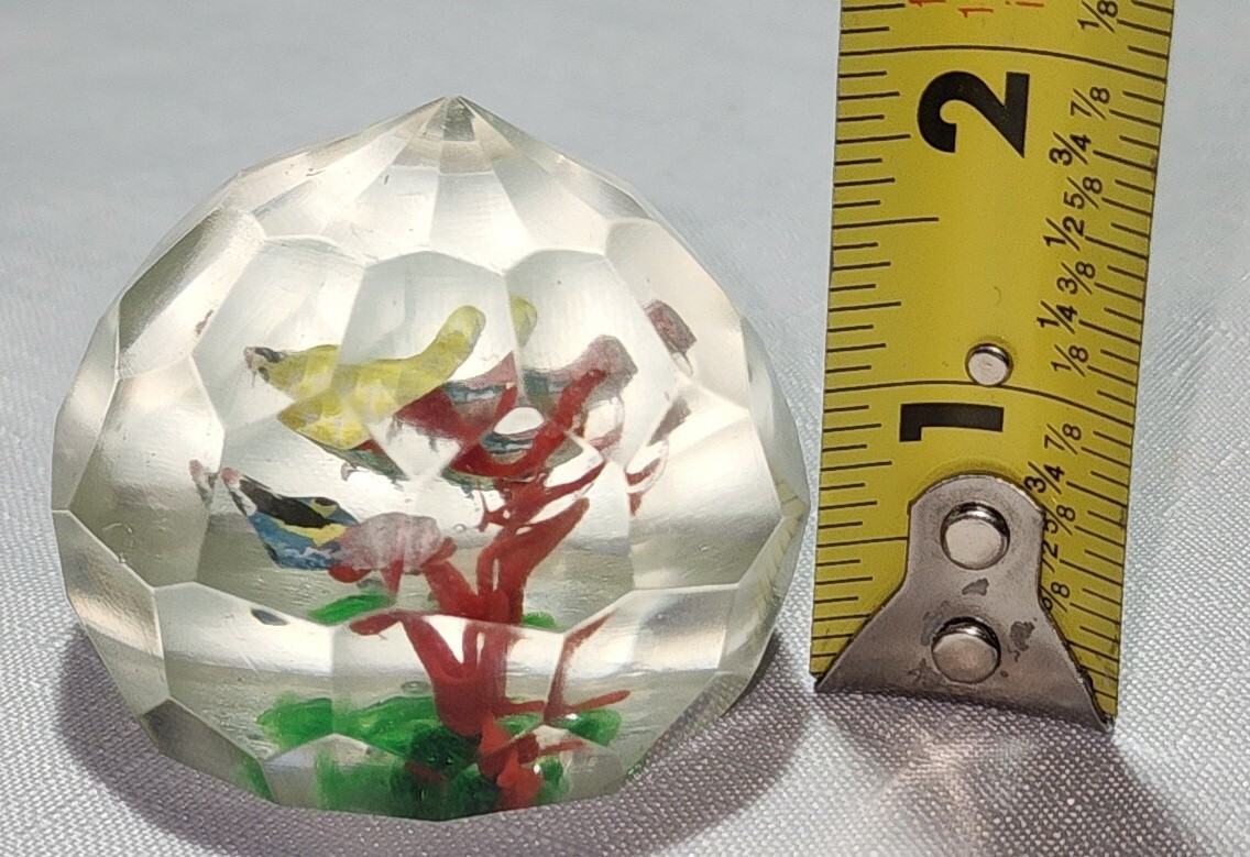 Vintage Chinese Faceted Glass Paperweight, 1930’s, Underwater Fish,Aquarium,Rare