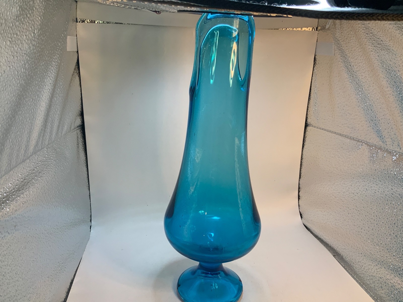 Vintage MCM LE Smith 14’’ tall Peacock Blue Smoothie Pedestal Swung Vase Flaws
