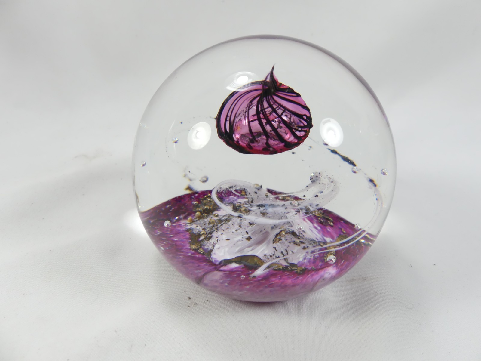Vintage 1997 Signed Selkirk Hand Made Paper Weight, #149/500