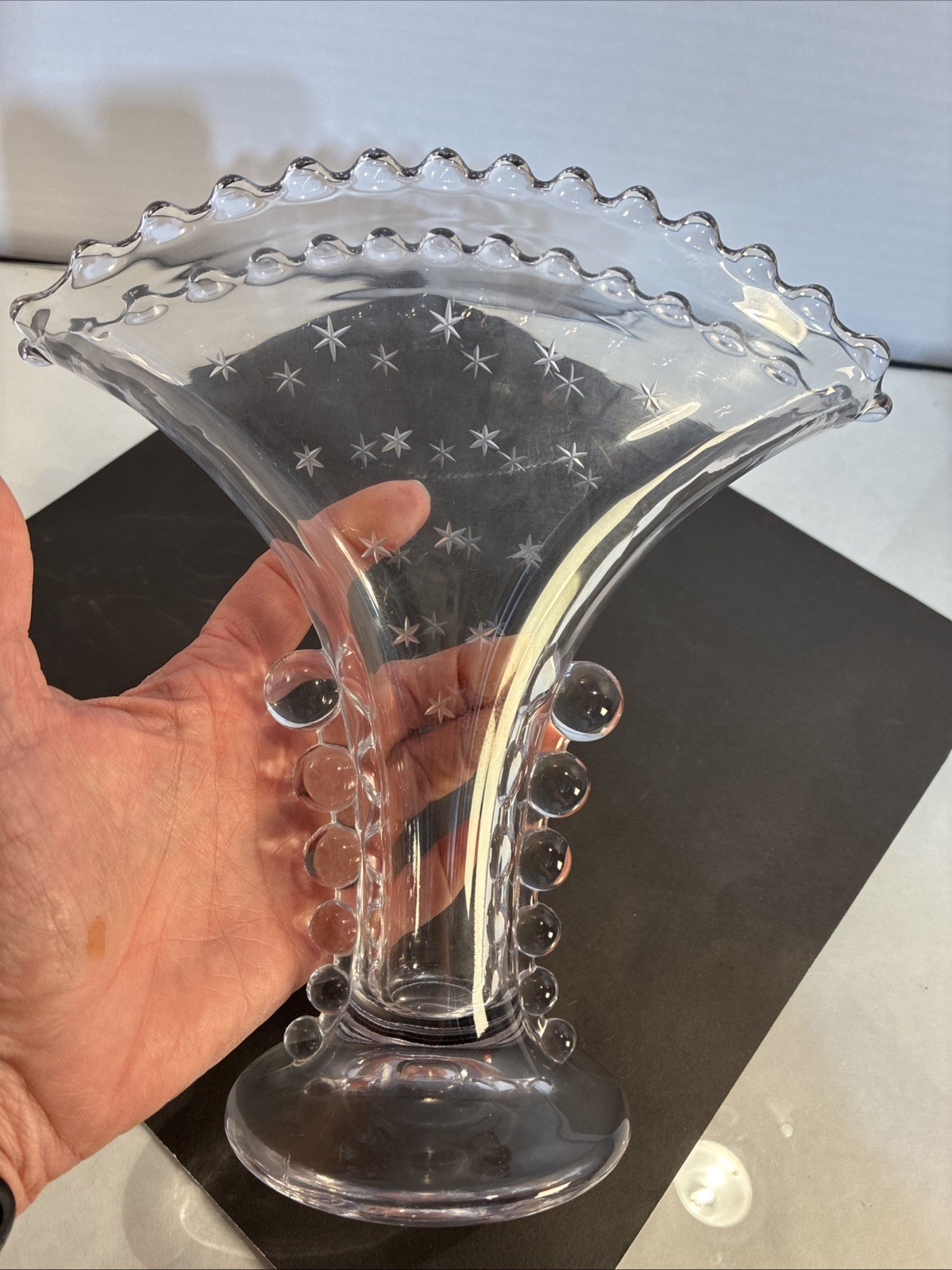CANDLEWICK IMPERIAL “STARLIGHT” FLARED FAN VASE BEADED EDGE 400/87F RARE