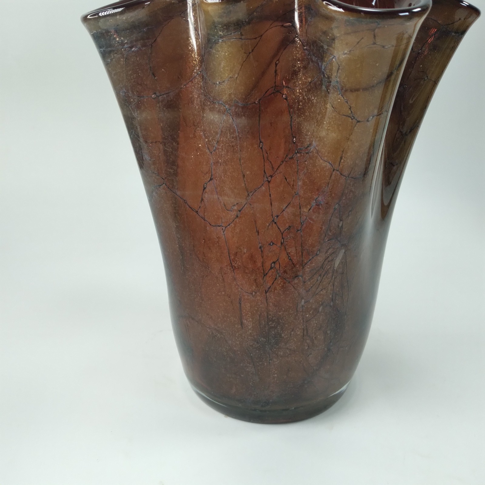 Jozefina Krosno Handkerchief Vase 9.5″ Tall Art Glass Marble Brown Black Glitter