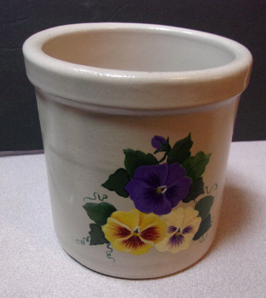 Robinson Ransbottom Roseville, Ohio 2 qt Crock w/ Floral design pottery 6″