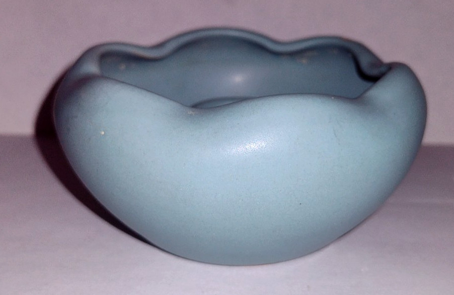 Rosemeade Pottery Blue Taper Candle Holder Scalloped North Dakota Vintage ND