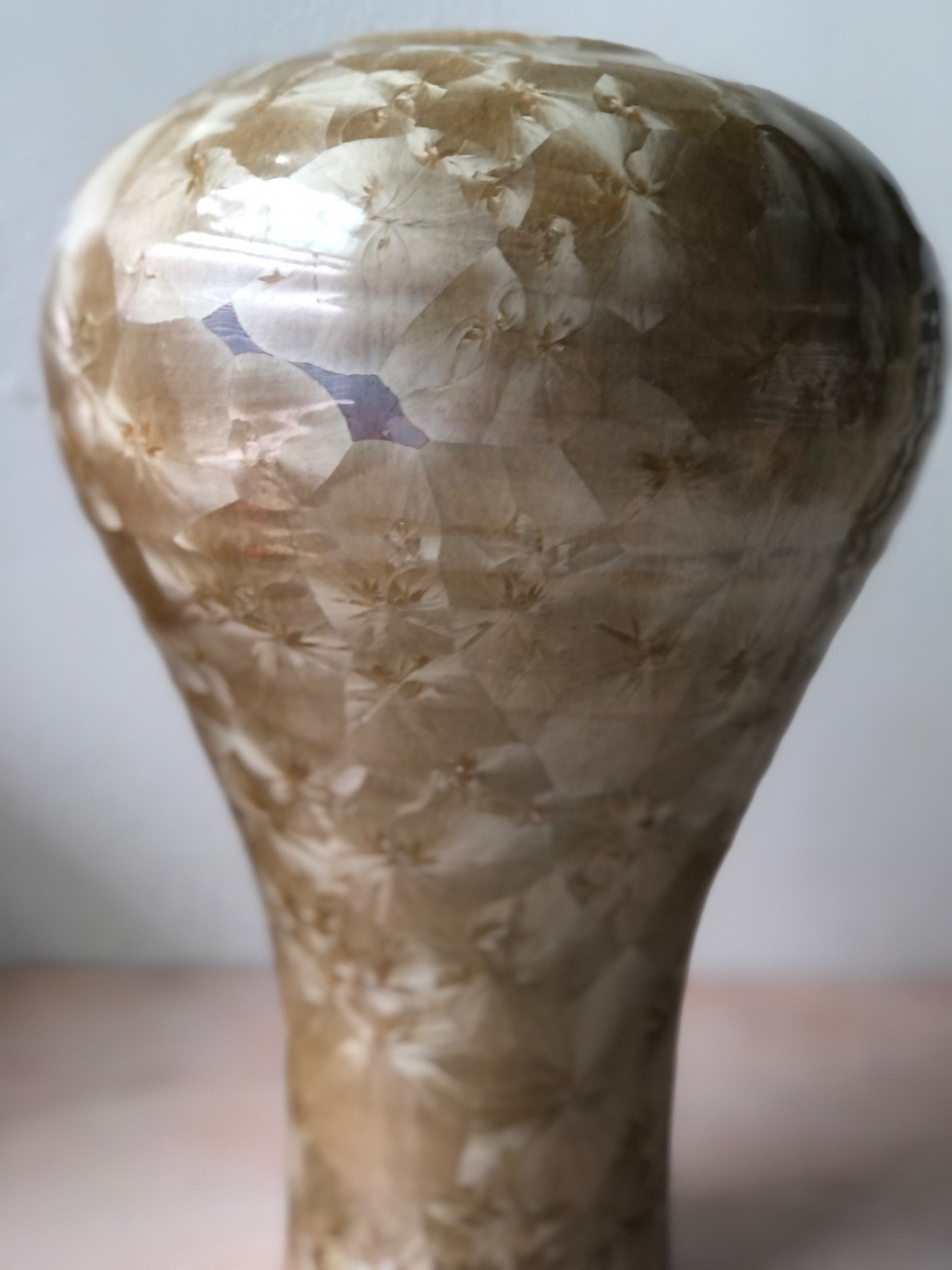 Magnificent Vintage Crystalline Glaze Art Vase ’87 Champagne Gold Color, Signed