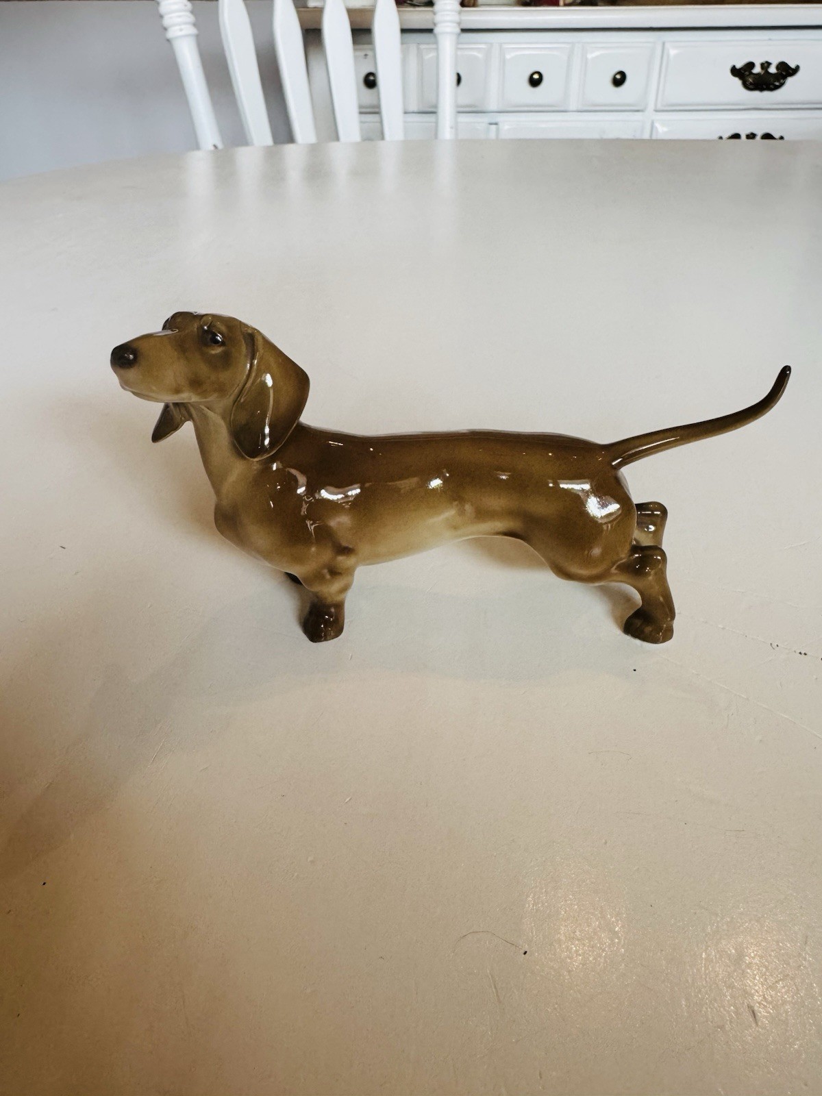 Hutschenreuther Germany Porcelain Dachshund Dog Figure Tail Out 5 1/4 Excellent