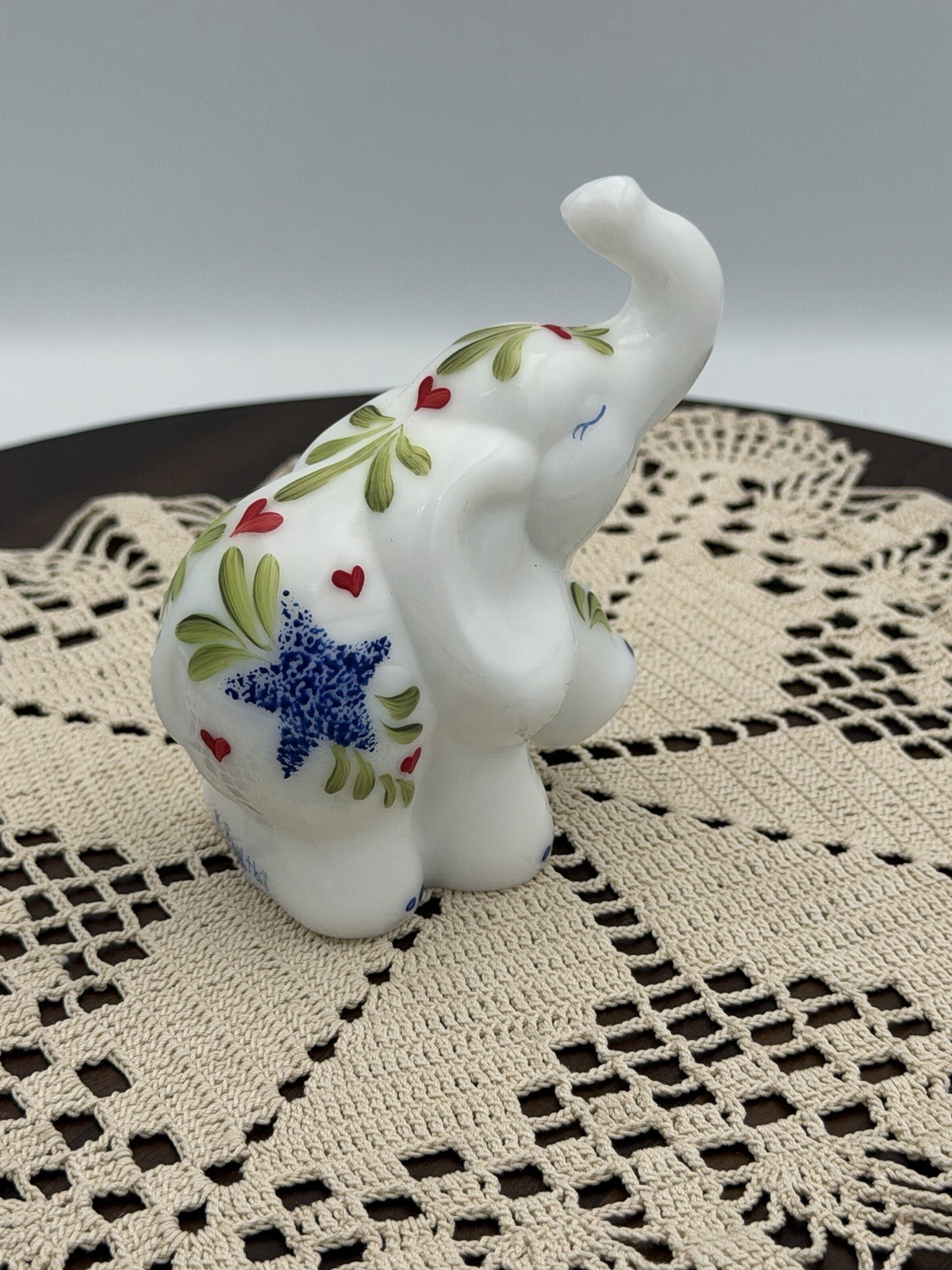 Fenton Glass Elephant 4th Of July Holiday Parade Vintage 2004 QVC Artist Signed