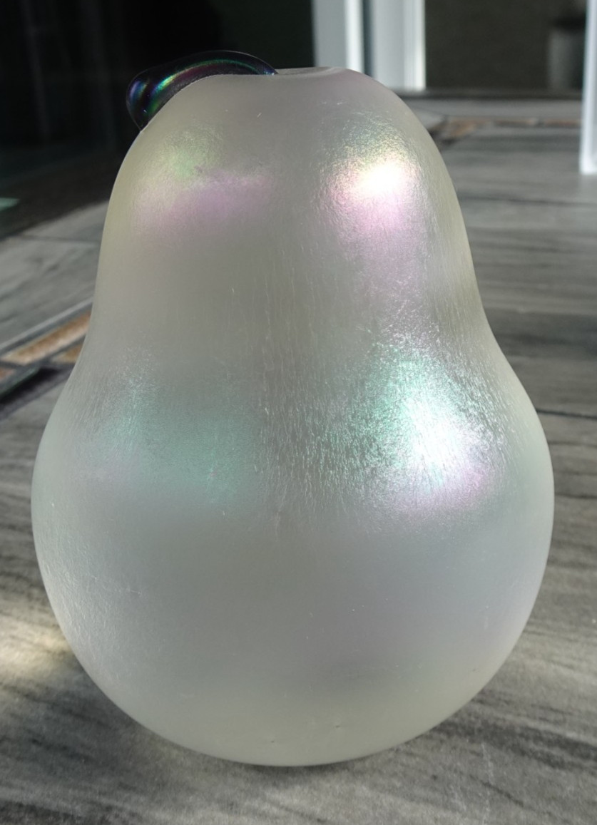 Signed Zellique Studio JM 2001 Iridescent Art Glass Pear Paperweight Morel