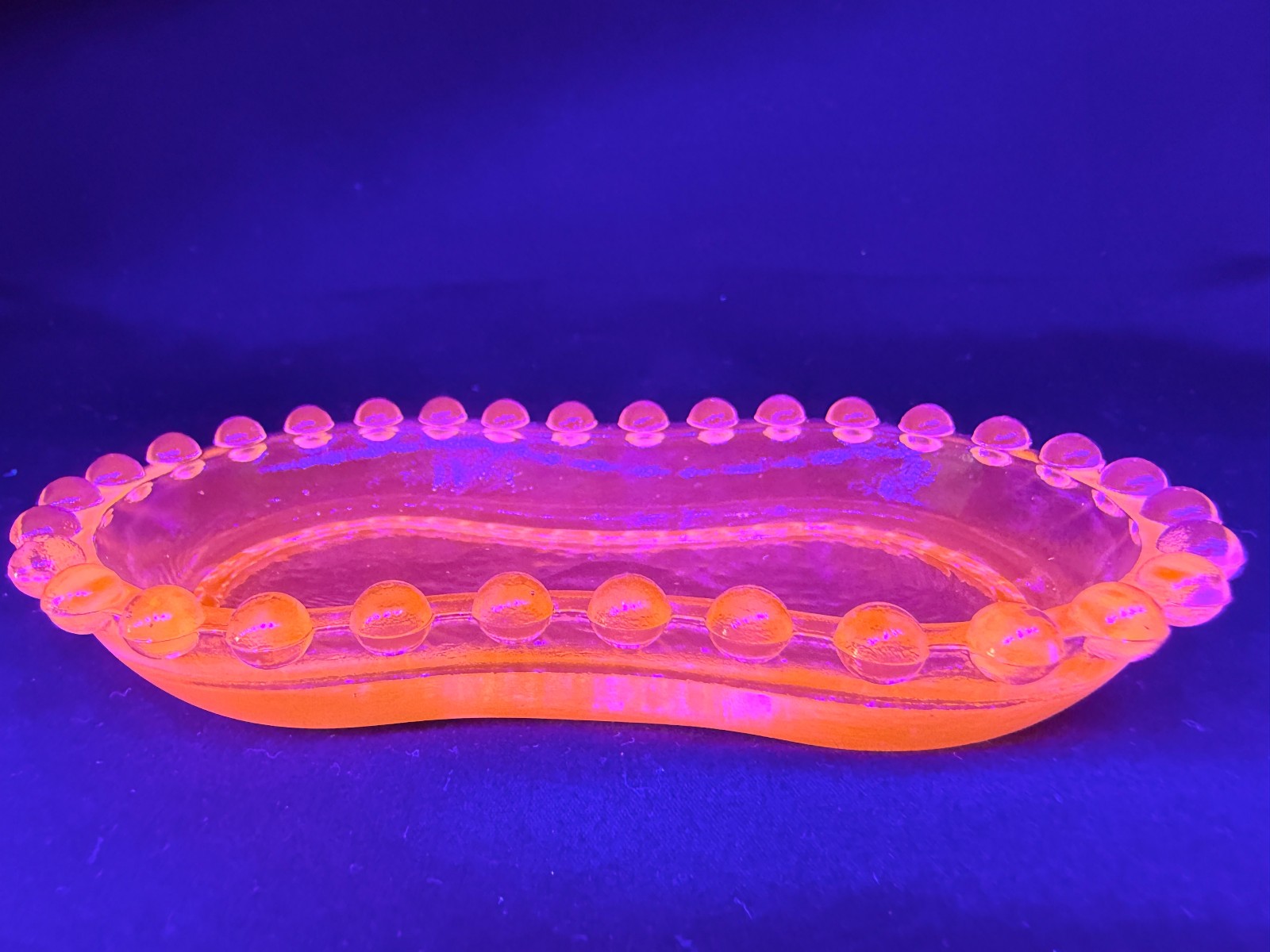 Green Vaseline glass candlewick Soap Dish jewelry tray uranium selenium ashtray