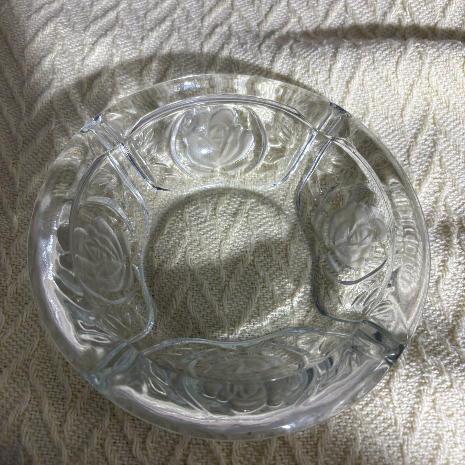 Vintage KIG INDONESIA 6″ Clear Heavy Glass 4 Slot Ashtray with Embossed Roses