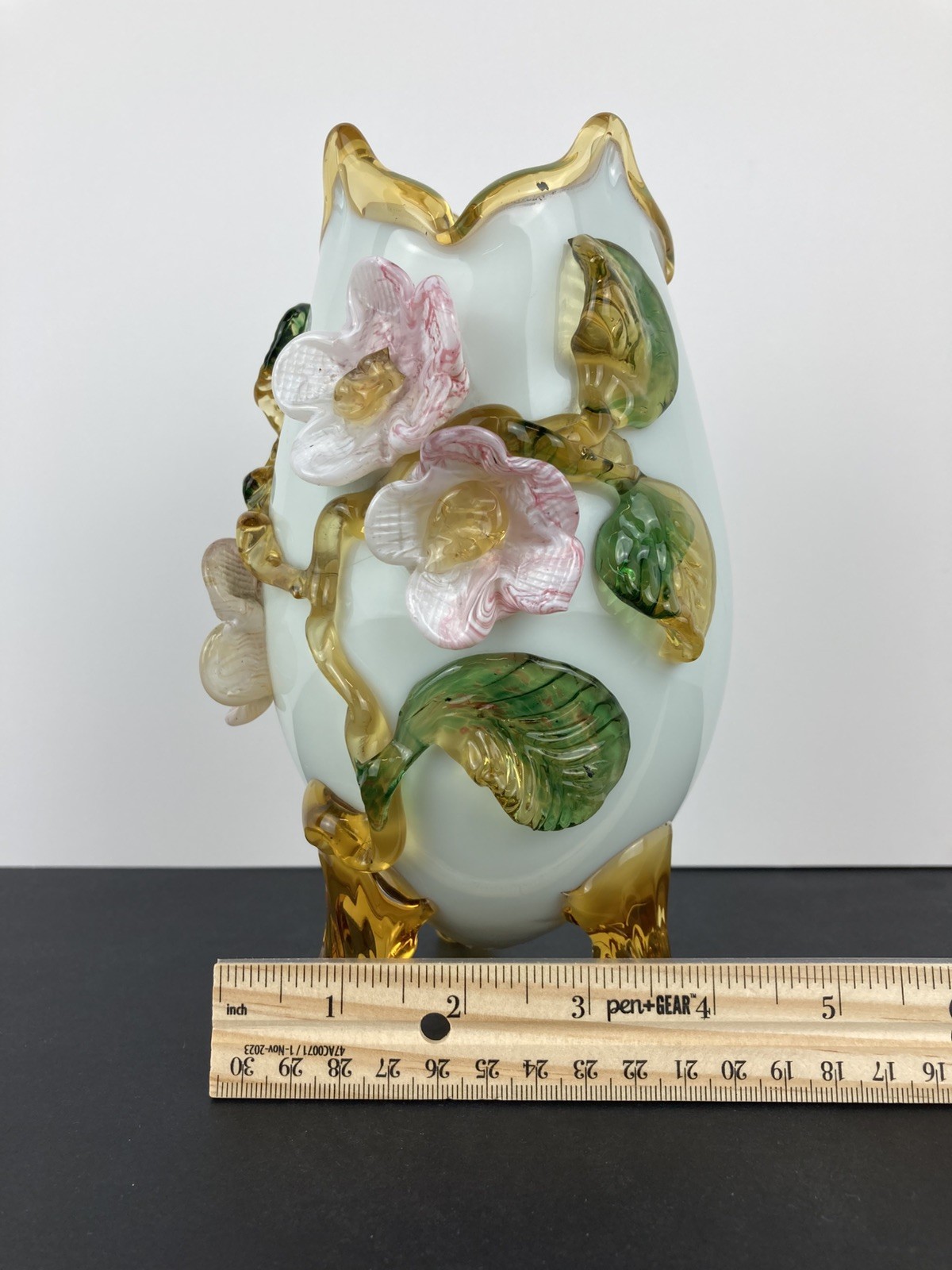 Stevens & Williams Egg Shaped Vase w/Applied Flowers/ Robin’s Egg Blue Inside!!