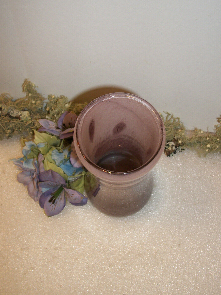 Hand Blown Art Glass Vase Ombre Violet Purple 6.25” Tall 1.2 lbs