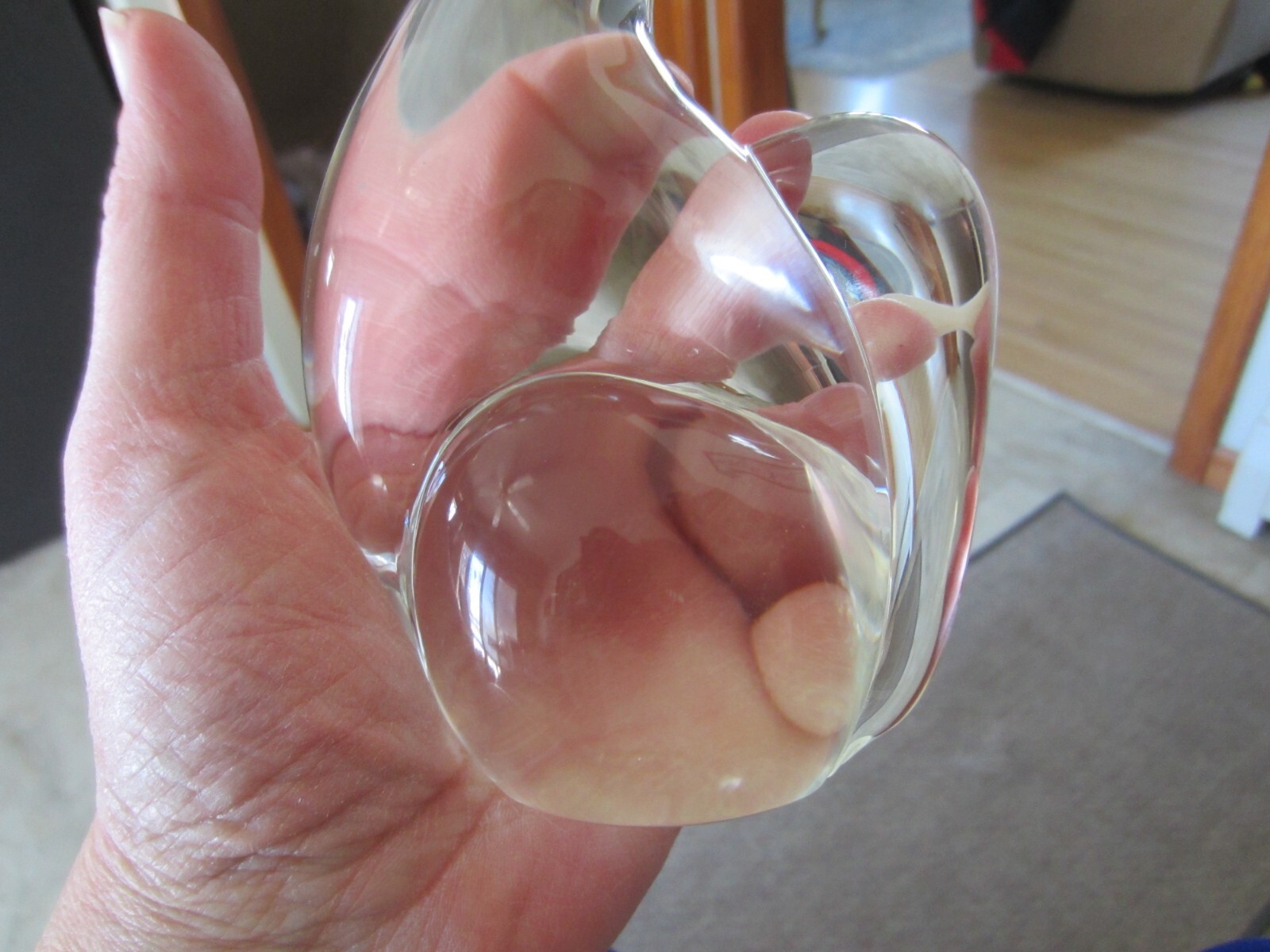 VTG. LARGE SIGNED art glass cat Unbranded clear color 7 3/4 in. tall