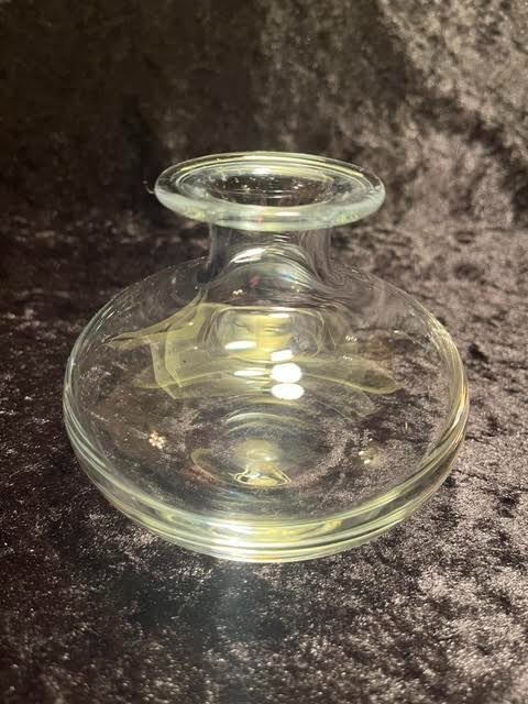 Kate Spade New York Petite Handblown Glass Vase 3.25 Inches by 4.25 Inches