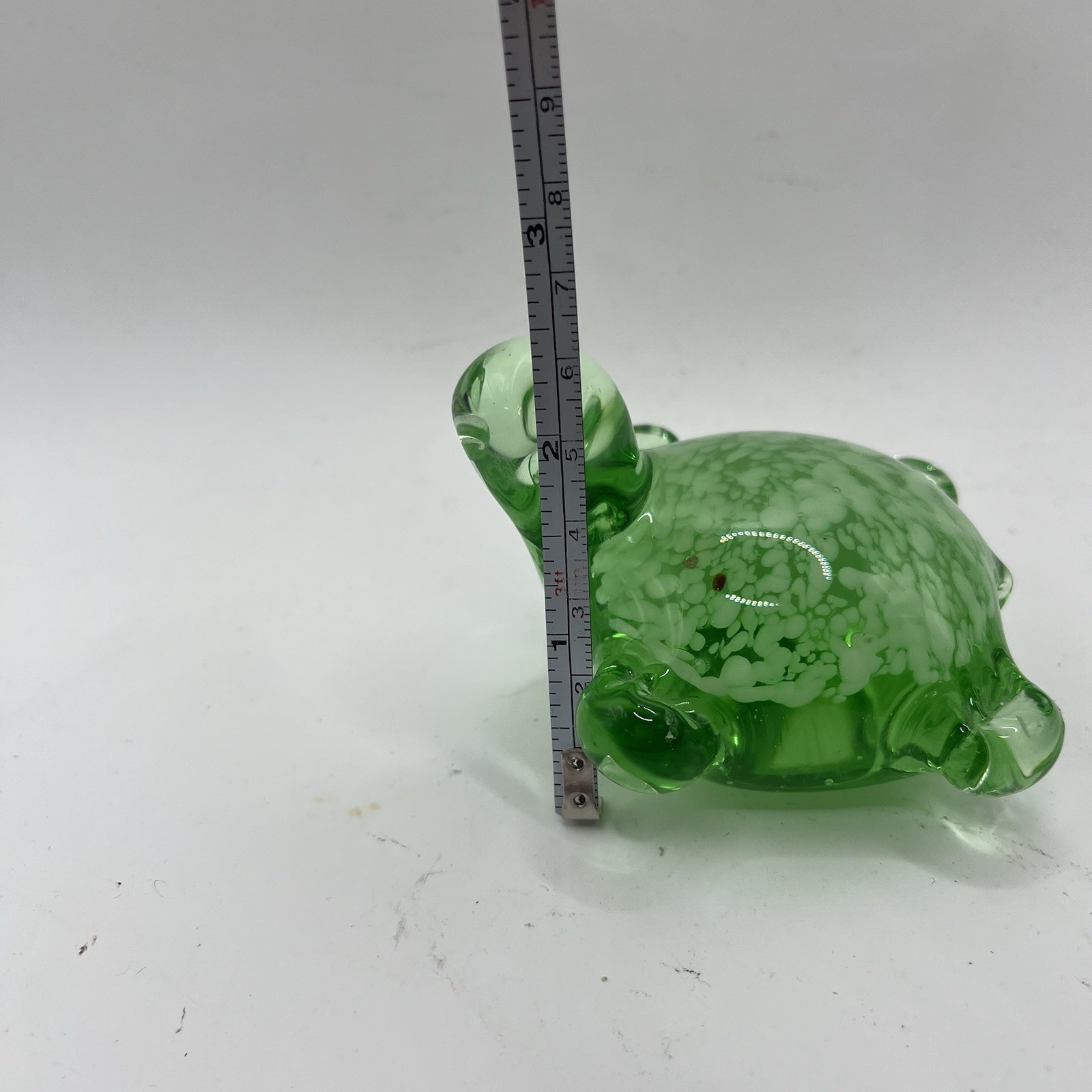 Green Sea Turtle Figurine Art Glass Paperweight Small w/ White Bubbles