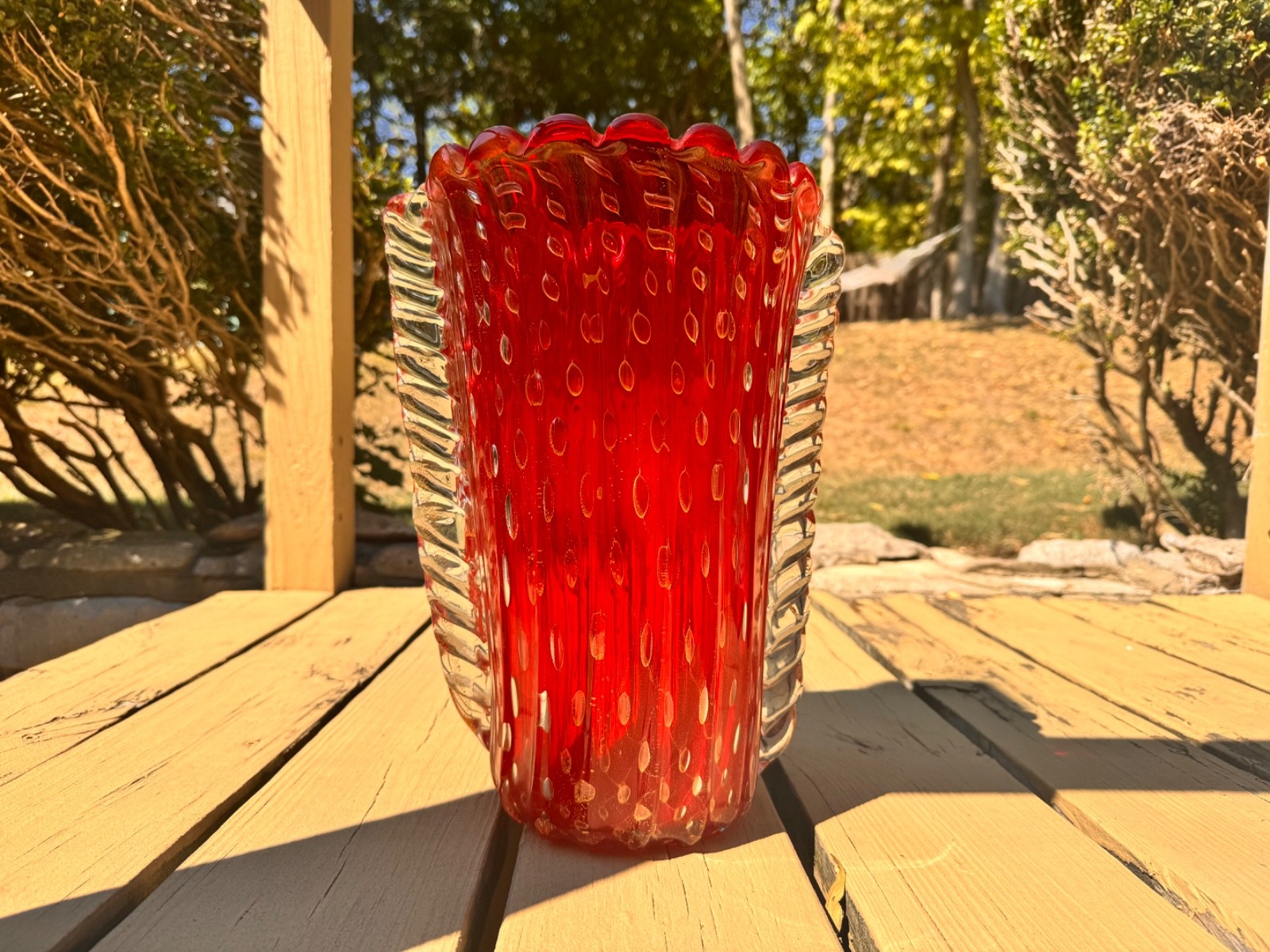 Barovier & Toso Murano Art Glass Vase Red Bullicante Gold Flecks 14″ Unsigned