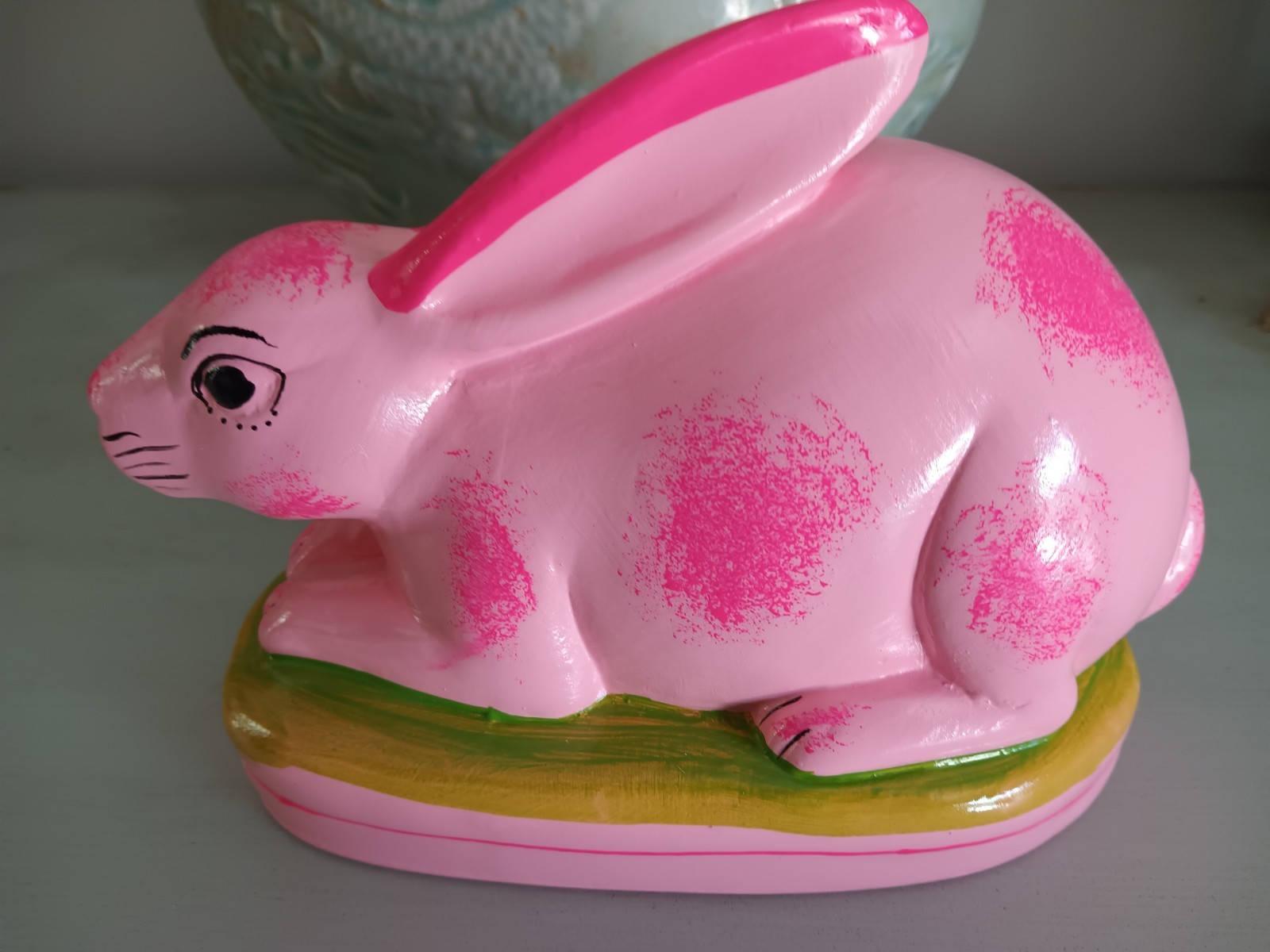 STAFFORDSHIRE REPRODUCTION PINK CERAMIC SMALL HARE BUNNY RABBIT FIGURINE- 7.5”L