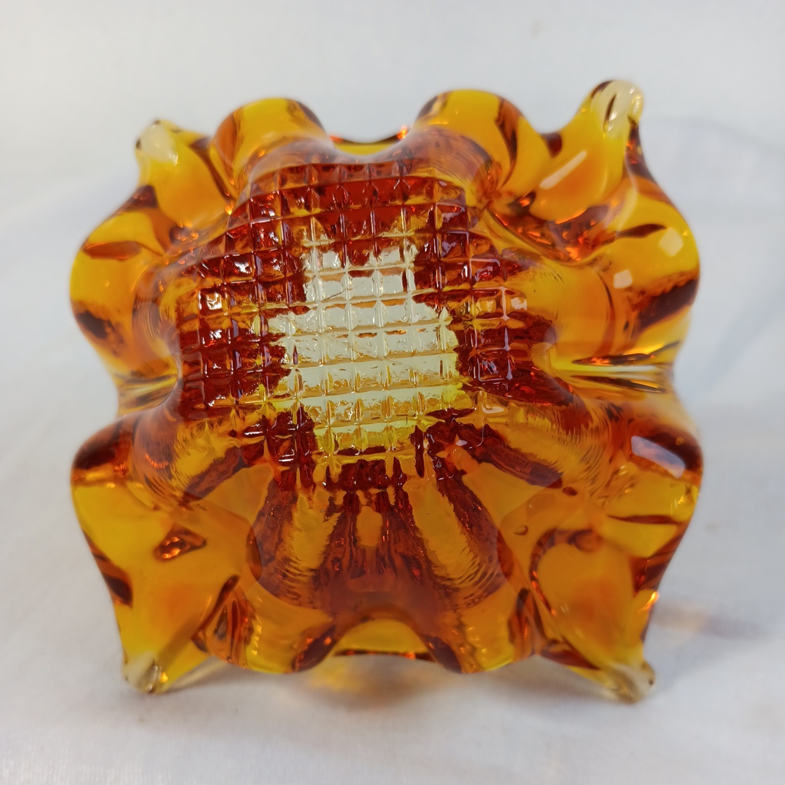 Beautiful Amber Chalet Art Glass Trinket Basket 3.5″H Cadmium Glow