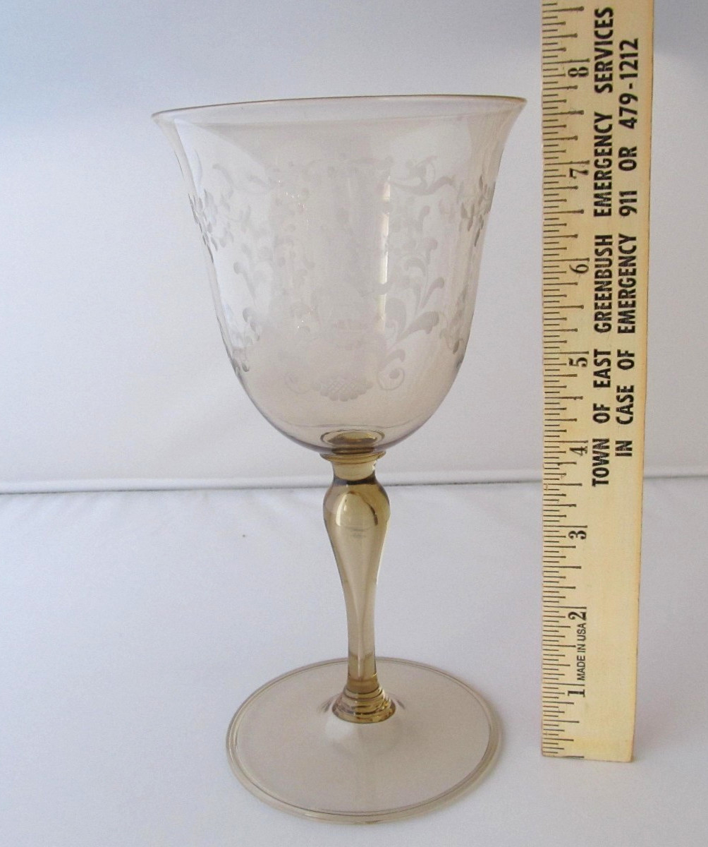 Vtg. Venetian Murano Glass GOBLET Handblown E. Barovier Victorian Scene