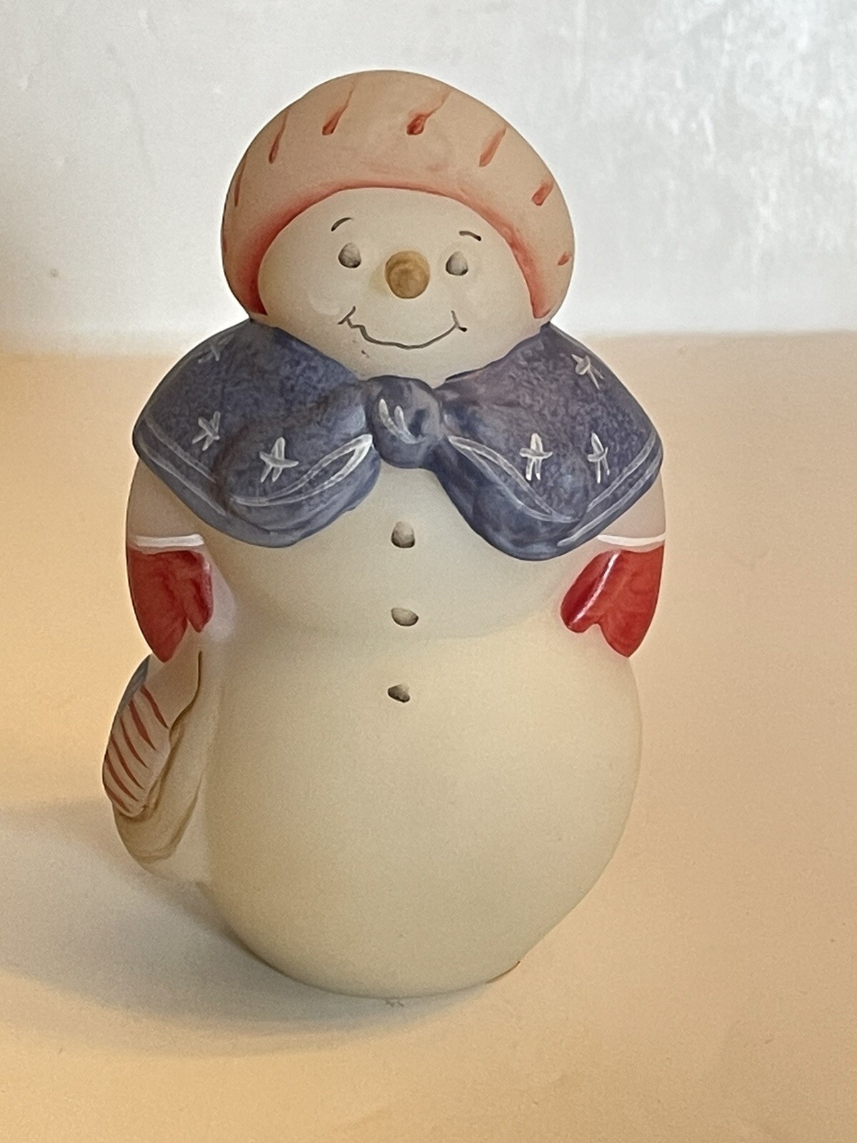 Fenton #5269 P6 Hand Painted Patriotic Snow Lady American Flag & Stars EUC