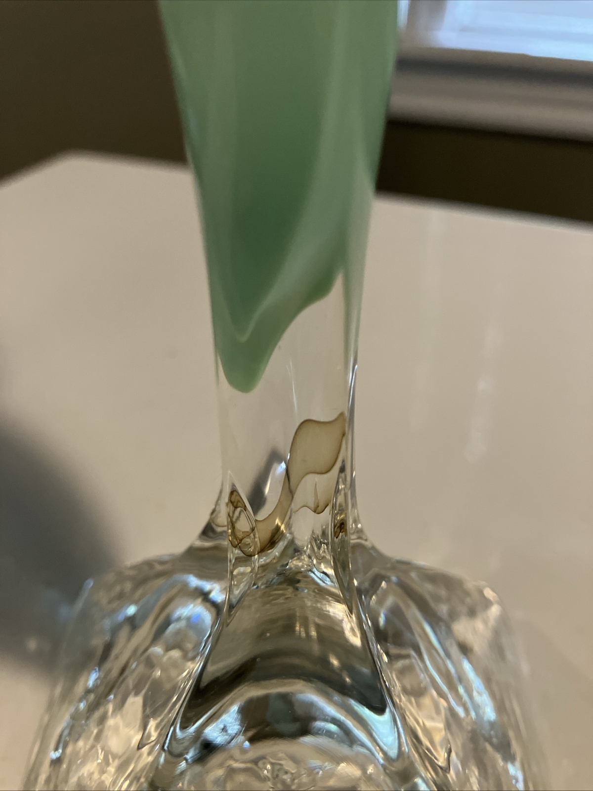 Opalescent Green Art Glass Trumpet Vase Carol O’Brien Paul Willsea Signed EUC