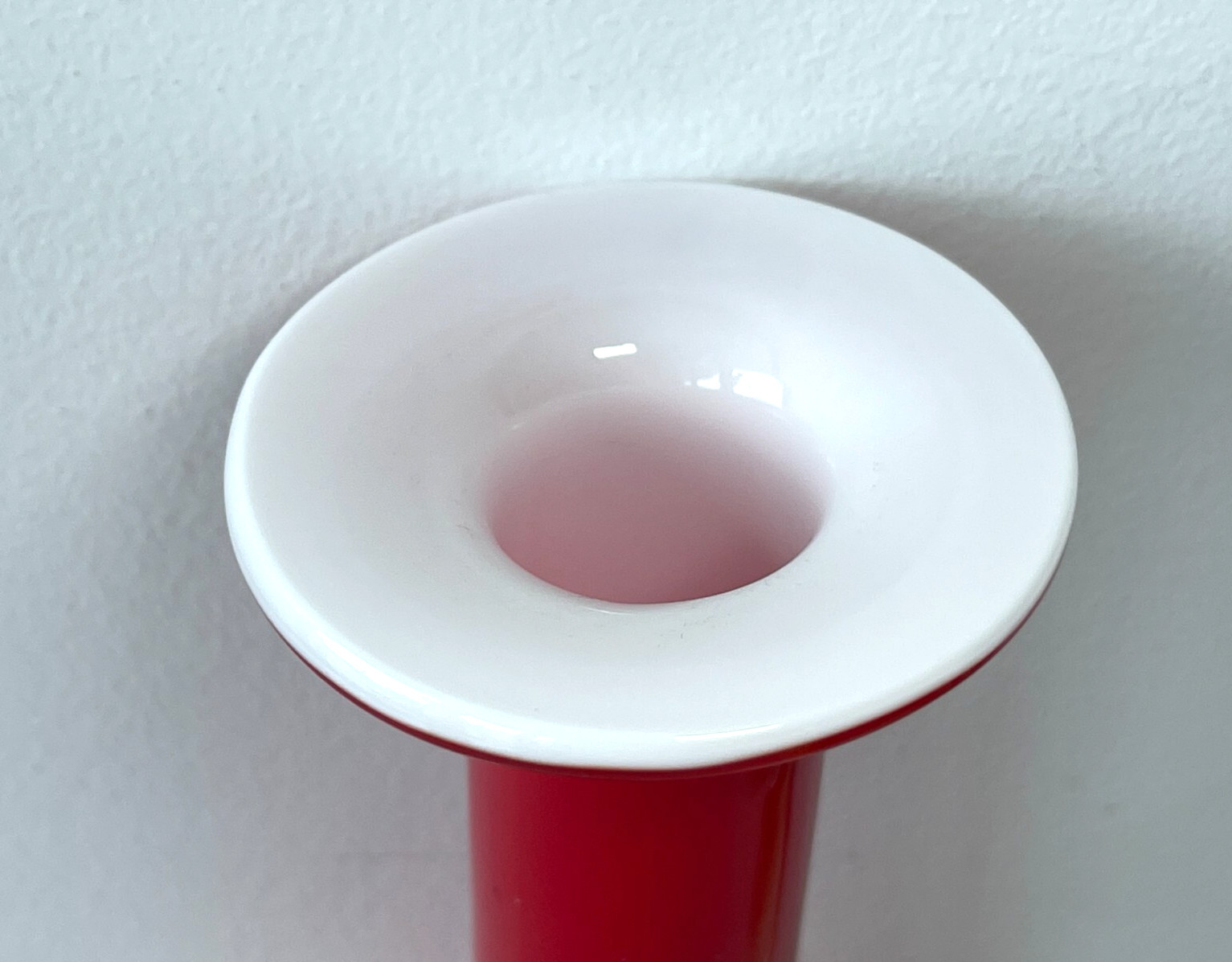 26cm Kastrup – Holmegaard Red Cased Glass Carnaby Vase by Per Lutken – Denmark