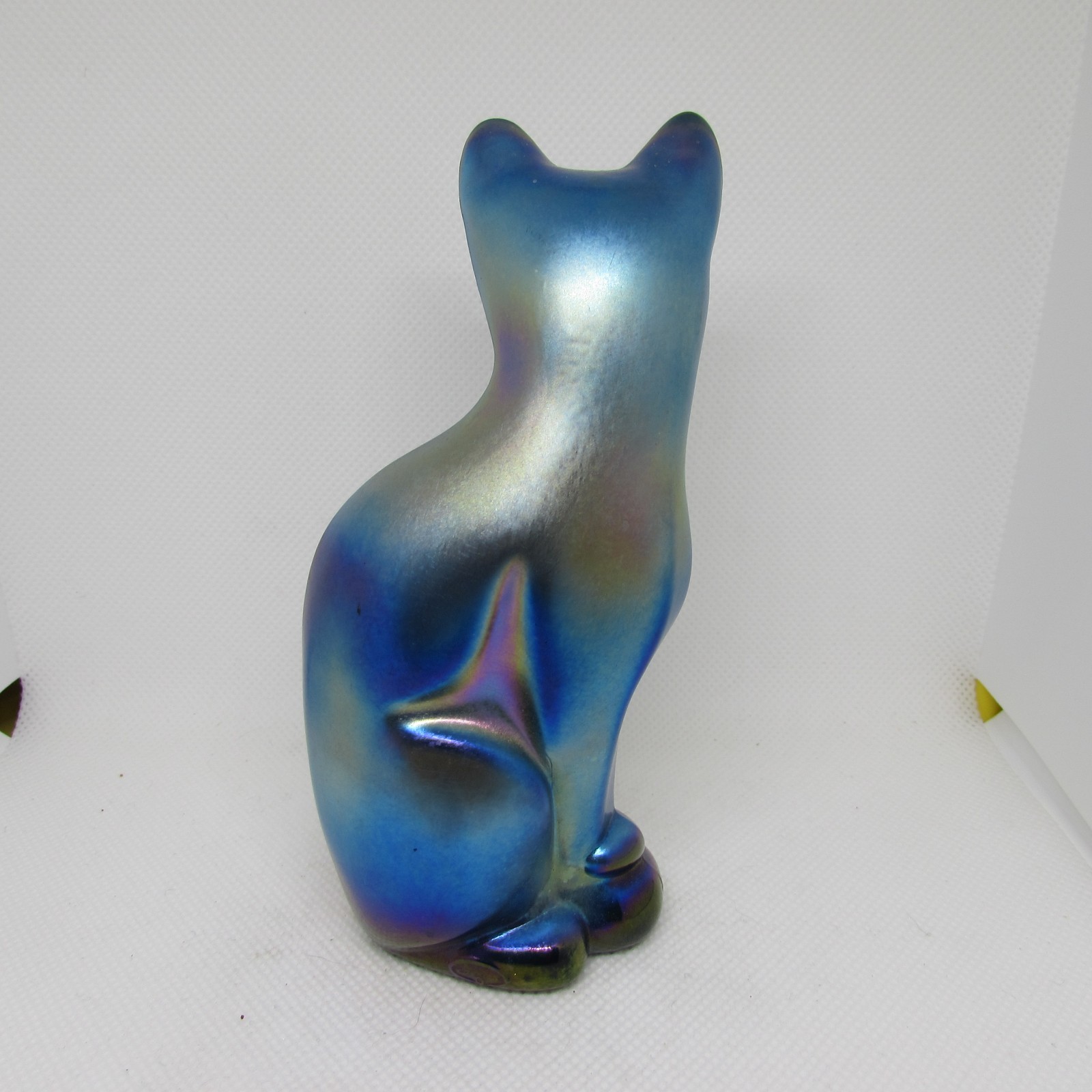 Fenton Favrene Undecorated Stylized Cat Special Order 2002 M114