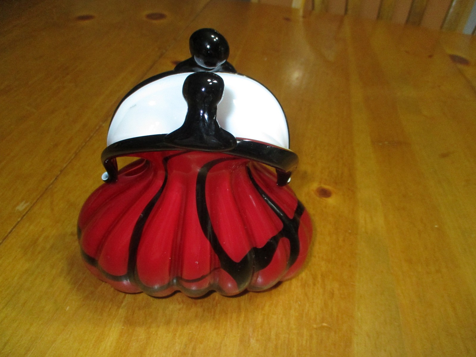Vtg Glass Purse Vase,Murano Style Art Vase,6 1/2″ High & 7″ Wide,Heavy,Striking