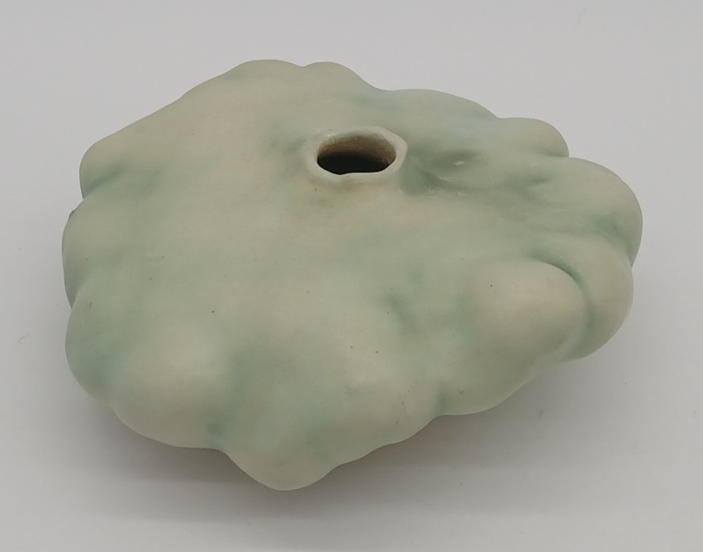 Signed Patricia Garrett Great Impressions Pottery Patty Pan Squash Bud Vase