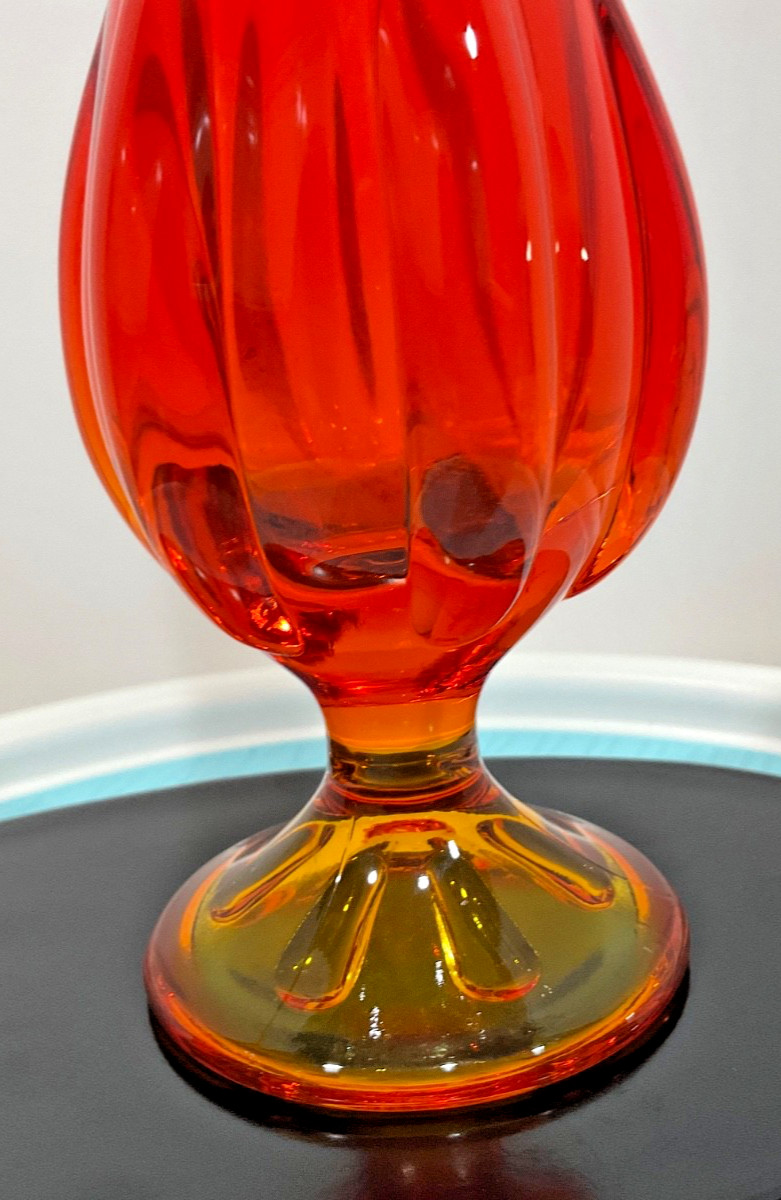 RARE VTG VASE -Viking Glass Epic 6 Petal in persimmon 12 1/8″ TALL