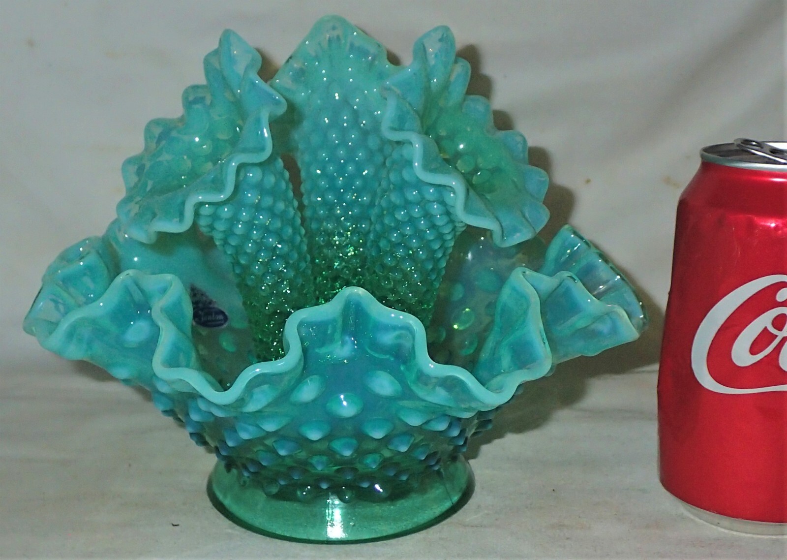 ANTIQUE FENTON HOBNAIL EMERALD GREEN EPERGNE w LABEL ART GLASS FLOWER HORN VASE