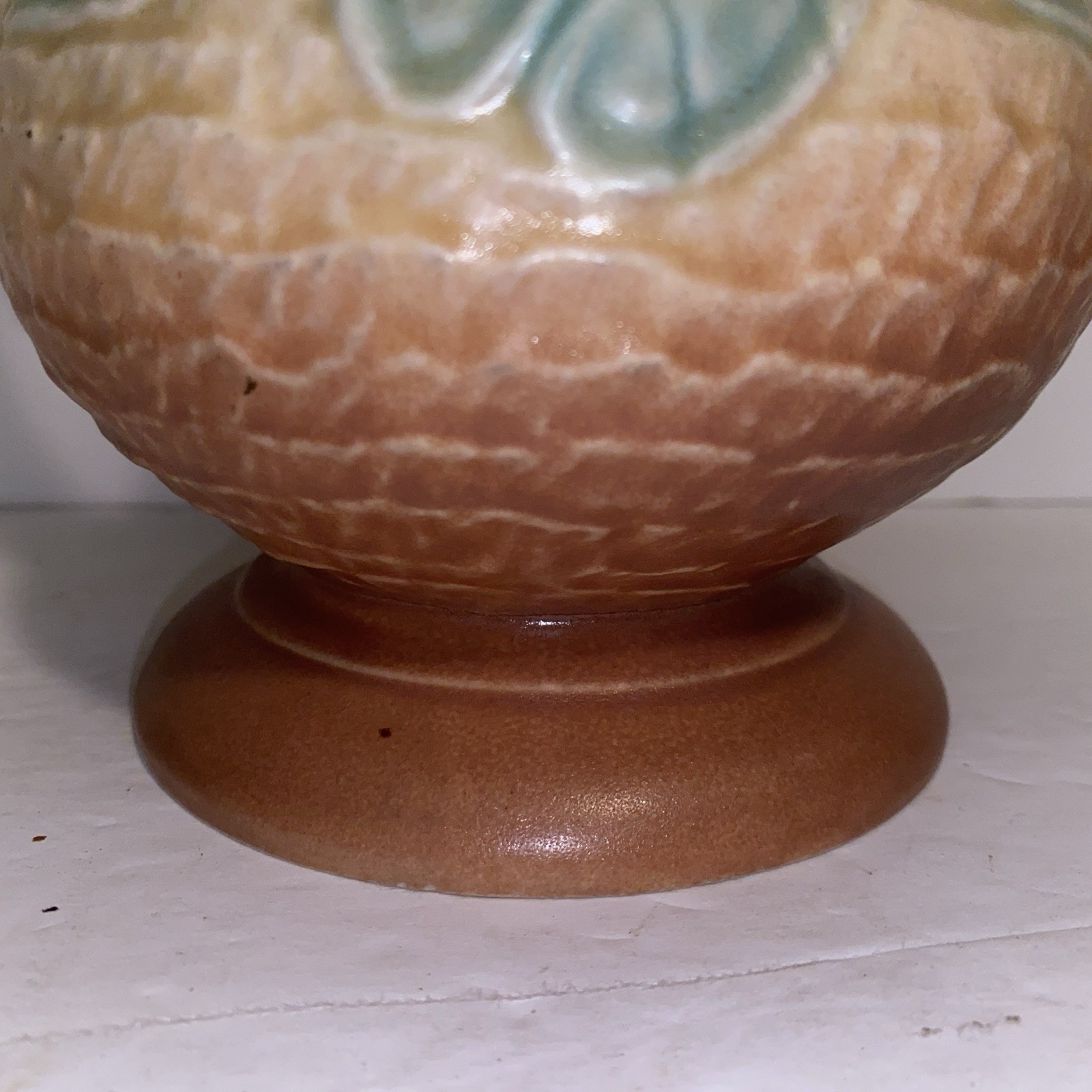 Vintage Hull Art Pottery 1948 WATER LILY Hull USA L-10-9 1/2″ Large Flower Vase