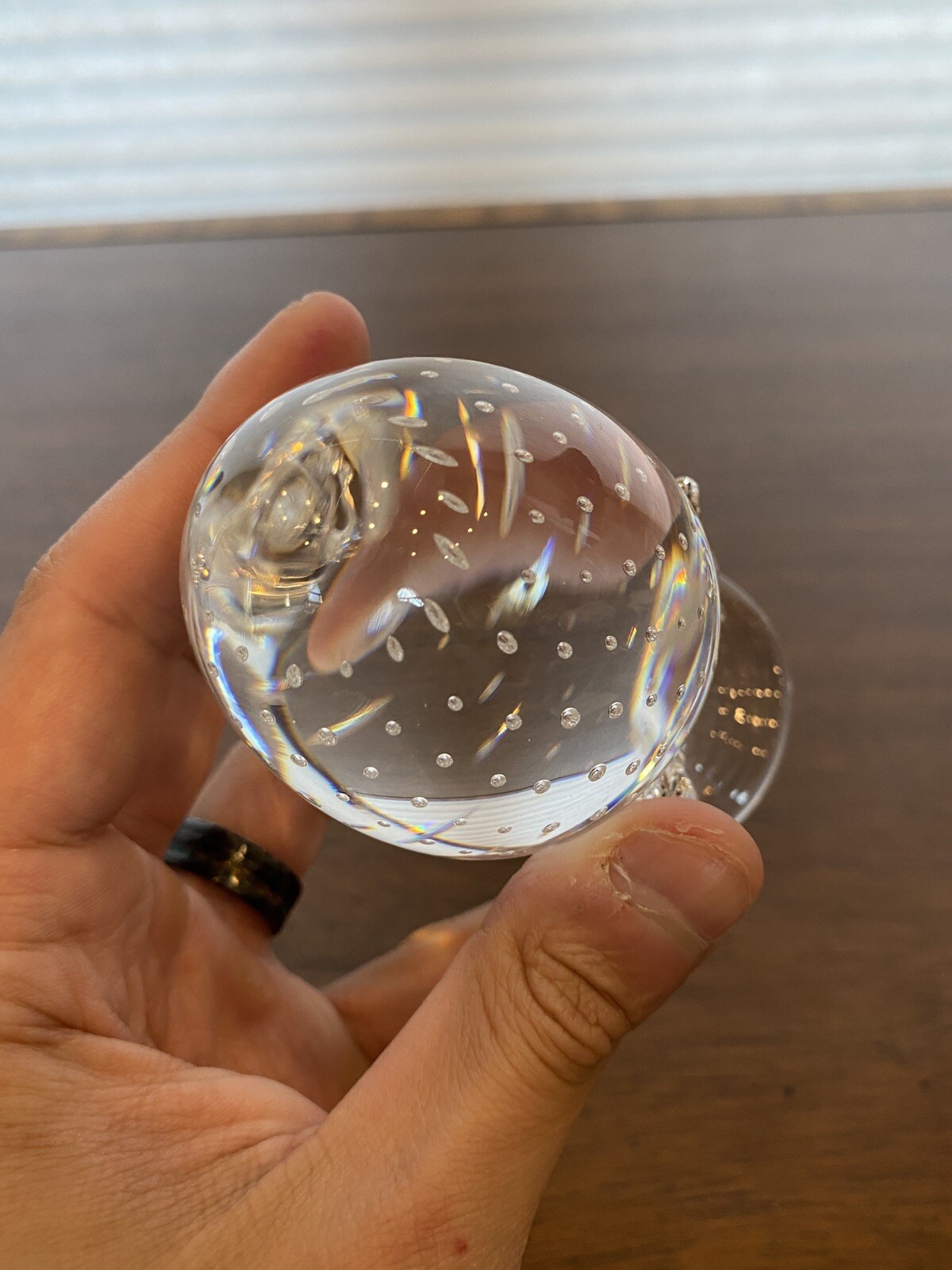STUNNING VTG STEUBEN Lloyd Atkins Crystal Egg Paperweight W/Bubbles SIGNED 4.25″