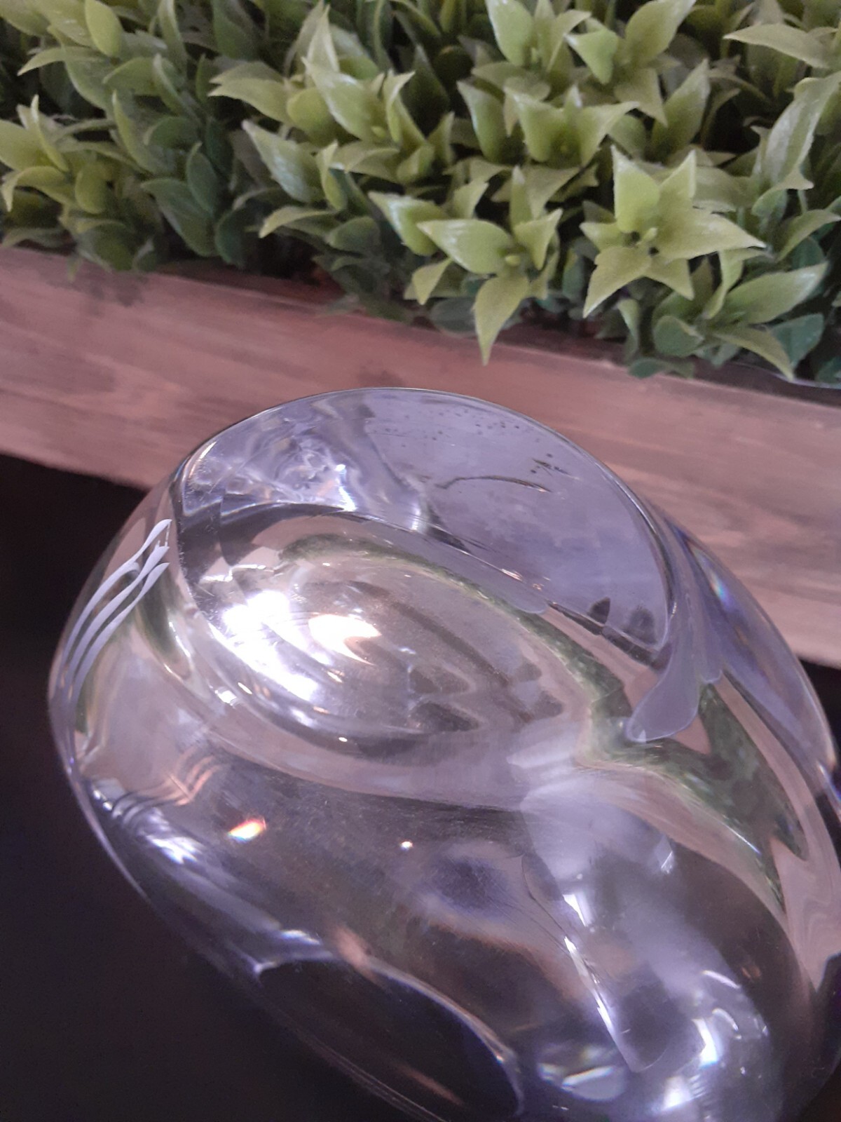 DAUM CRYSTAL VASE FRANCE ART NOUVEAU STYLE ETCHED (Raised) FISH DESIGN 6″