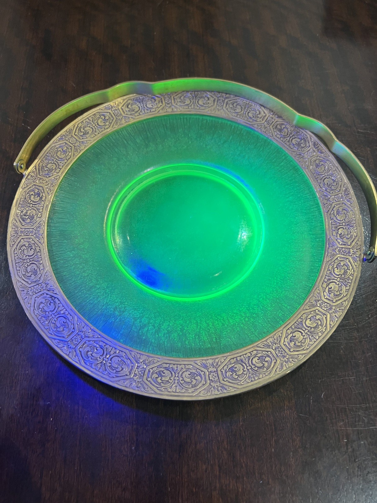 VINTAGE Bernard Rice & Sons Etchardt Vaseline Glass Bon Bon Server Basket GLOW