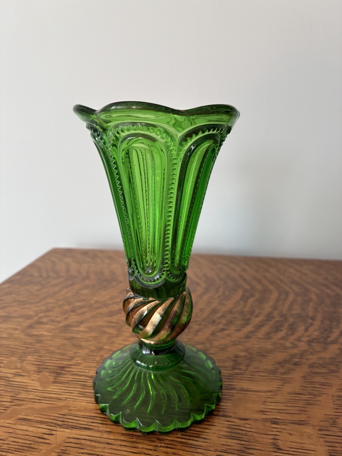 Vintage EAPG U.S.Glass Emerald Green Bud Vase