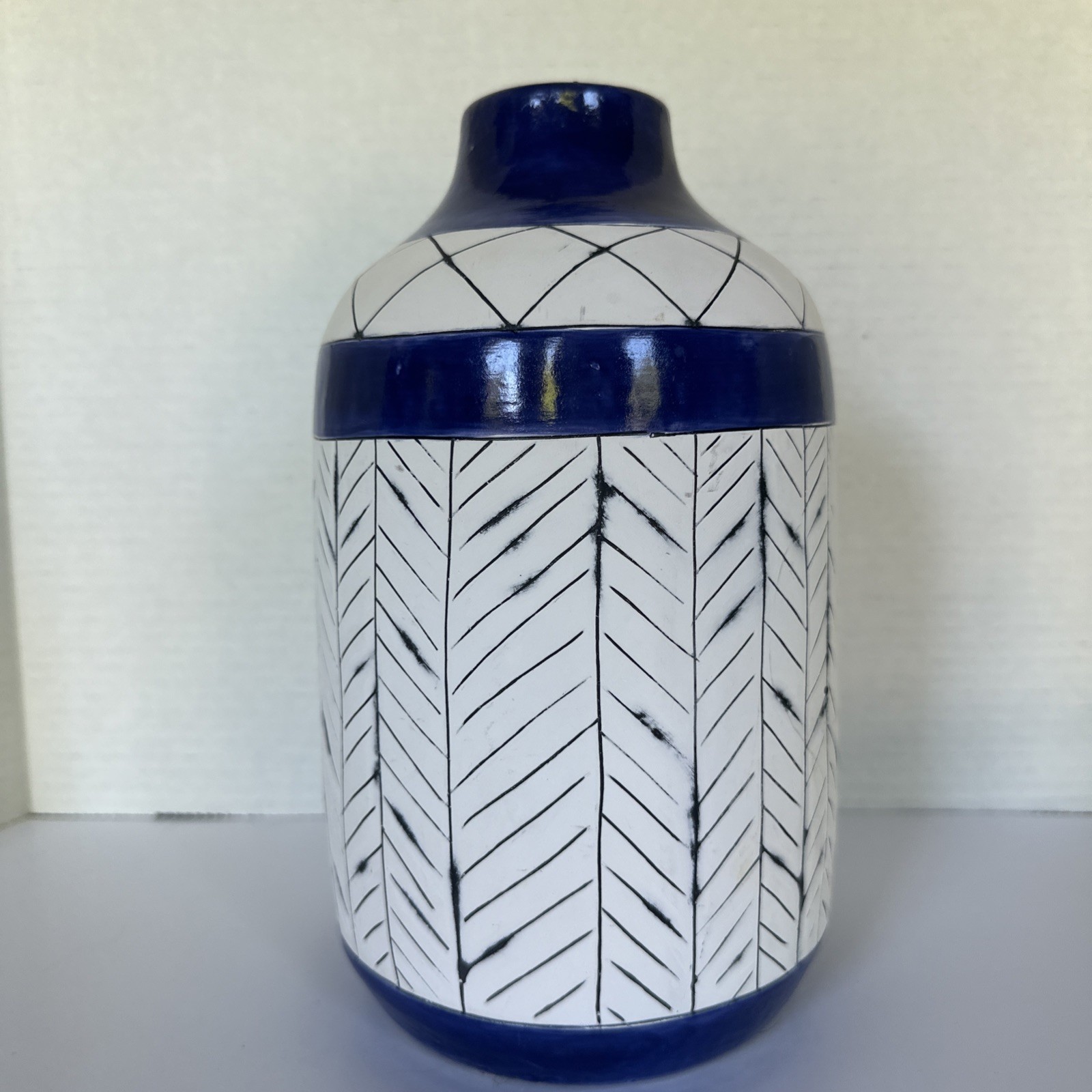 Blue And White Threshold Brand Pottery Vase 10” 4lb