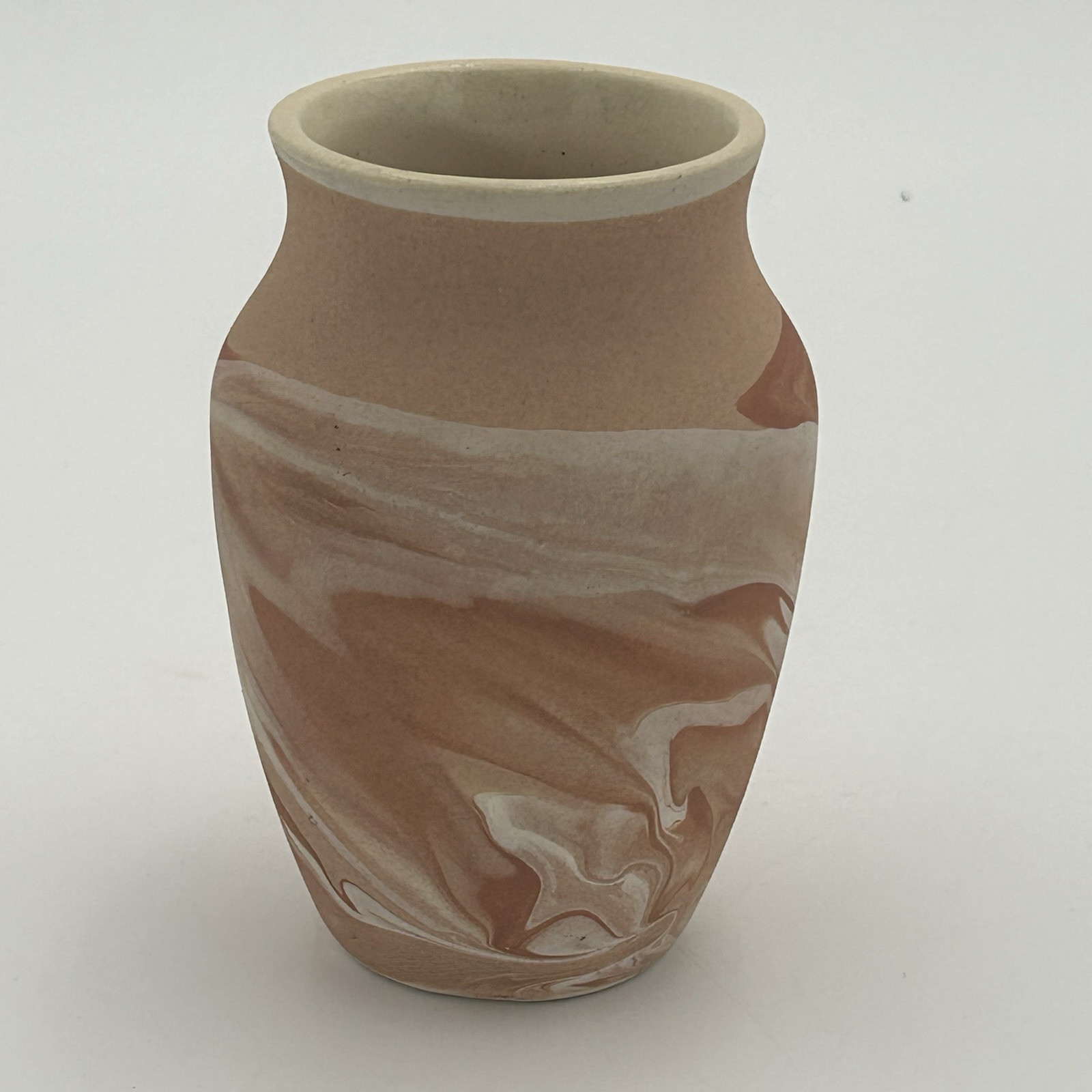 SEVIERVILLE POTTERY 6” Tennessee Clay Orange Ivory SWIRL VASE 1980s