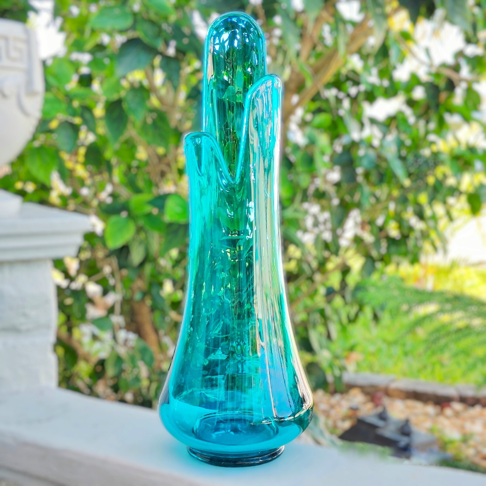 Vintage LE Smith Simplicity Peacock Blue 18″ Smoothie Swung Vase MCM