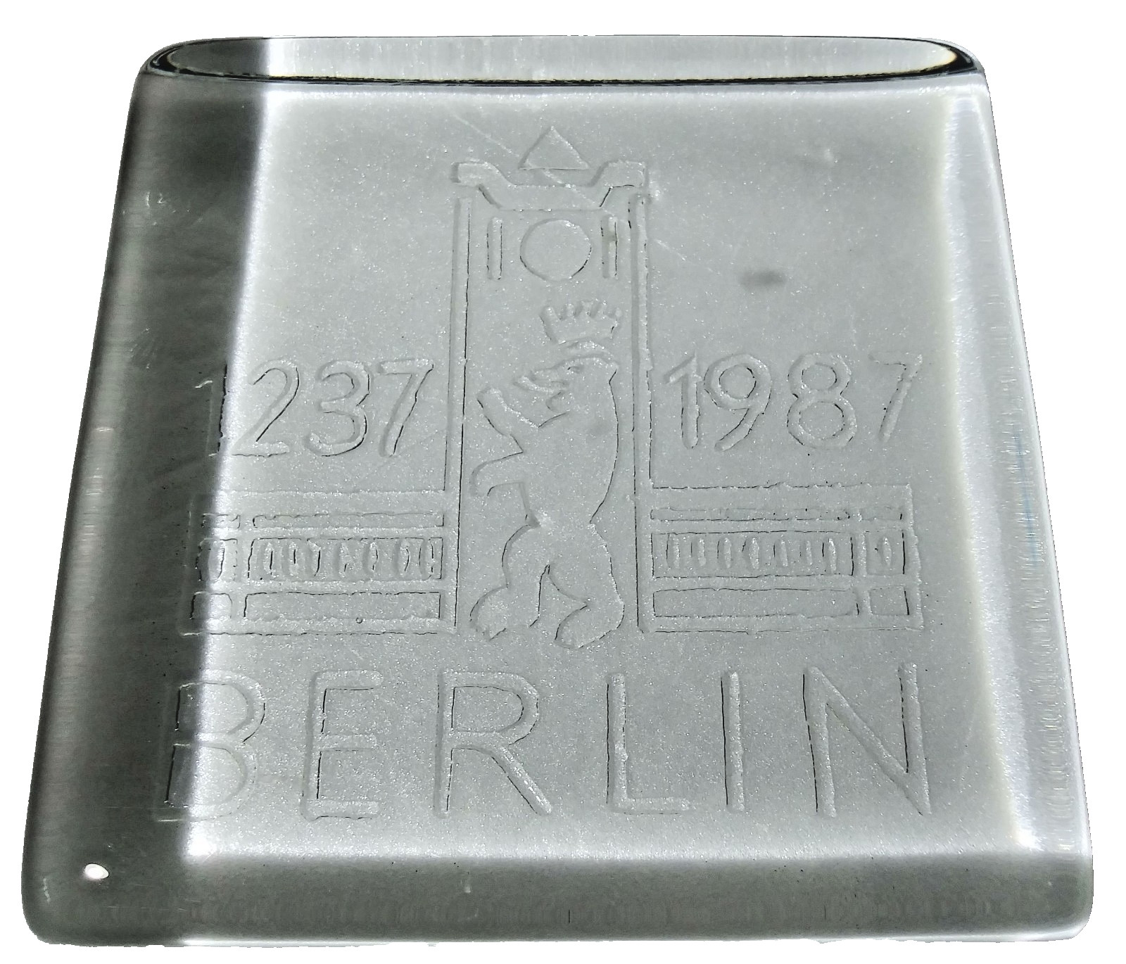Vintage 1987 Clear Square Glass Paperweight Berlin, Germany Souvenir 1237 – 1987