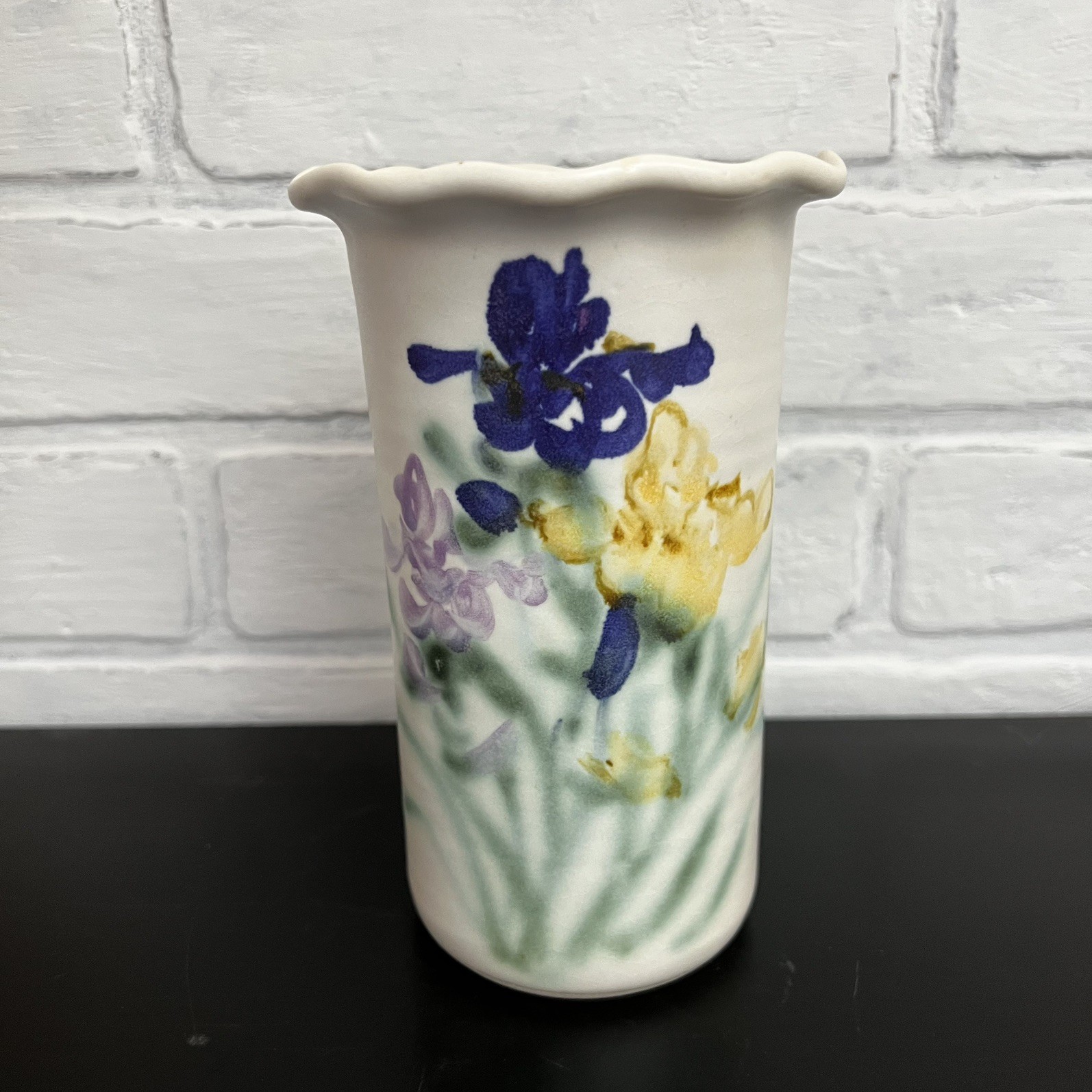 Clouds Folsom 2010 Studio Pottery Floral Vase Ruffle Rim 6.5” Signed CA