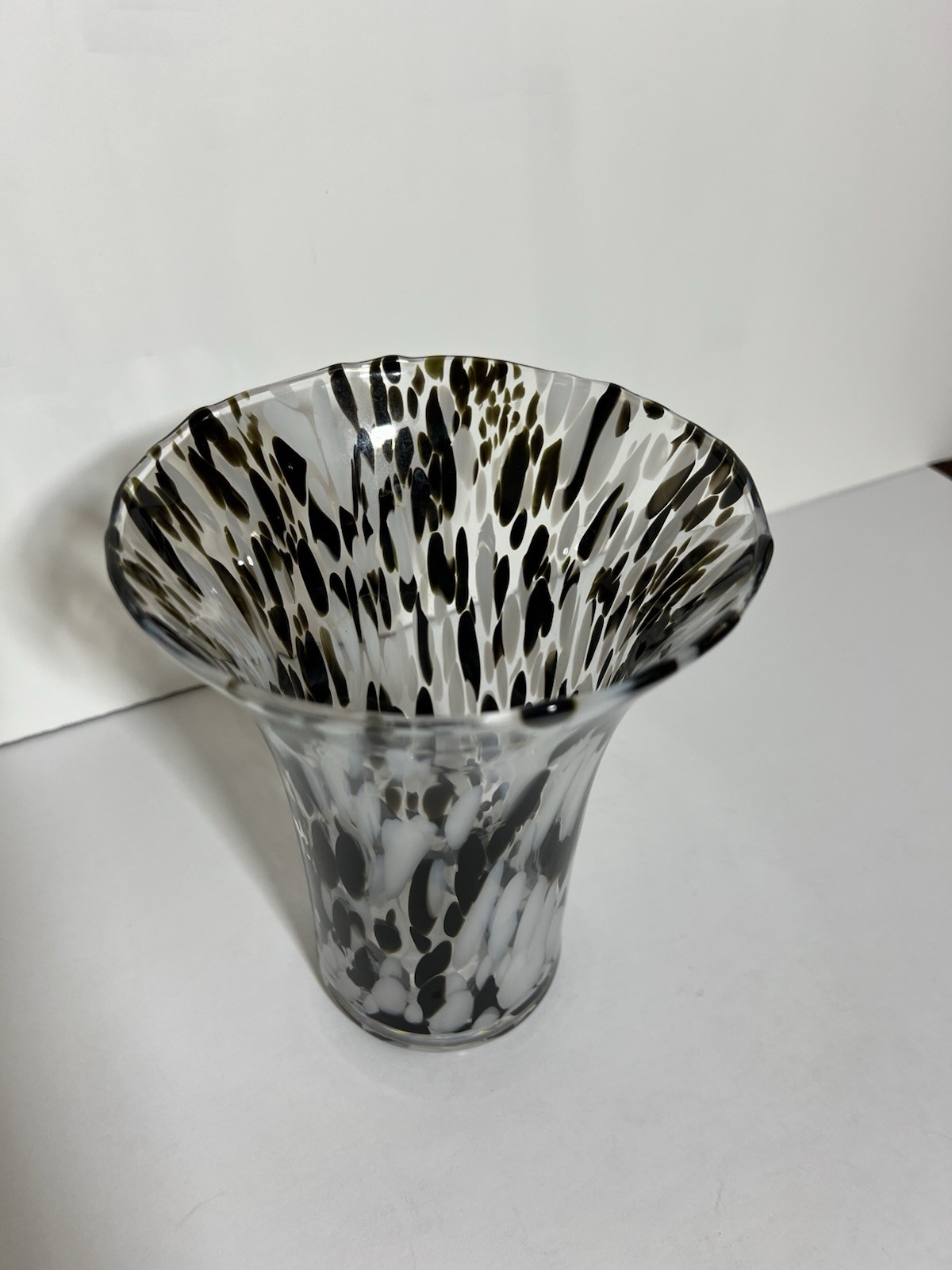 Vintage Hand Blown Art Glass Vase Black White Spatter Confetti Flared 7”