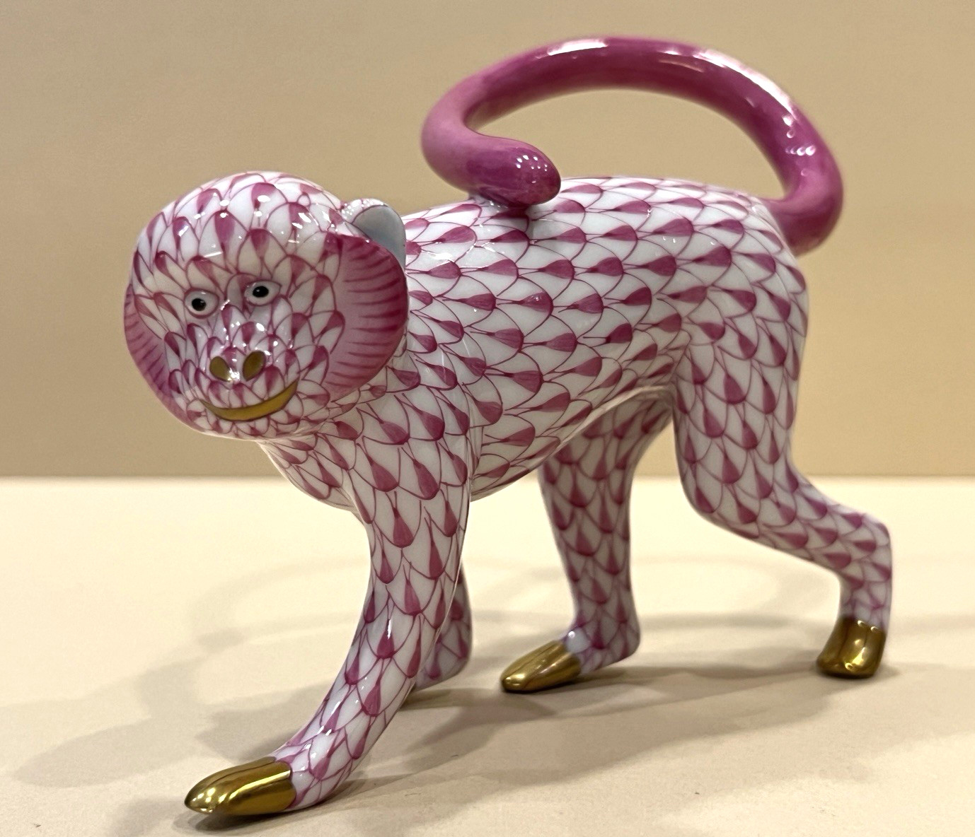 Herend Figurine Monkey Walking Raspberry Pink Fishnet