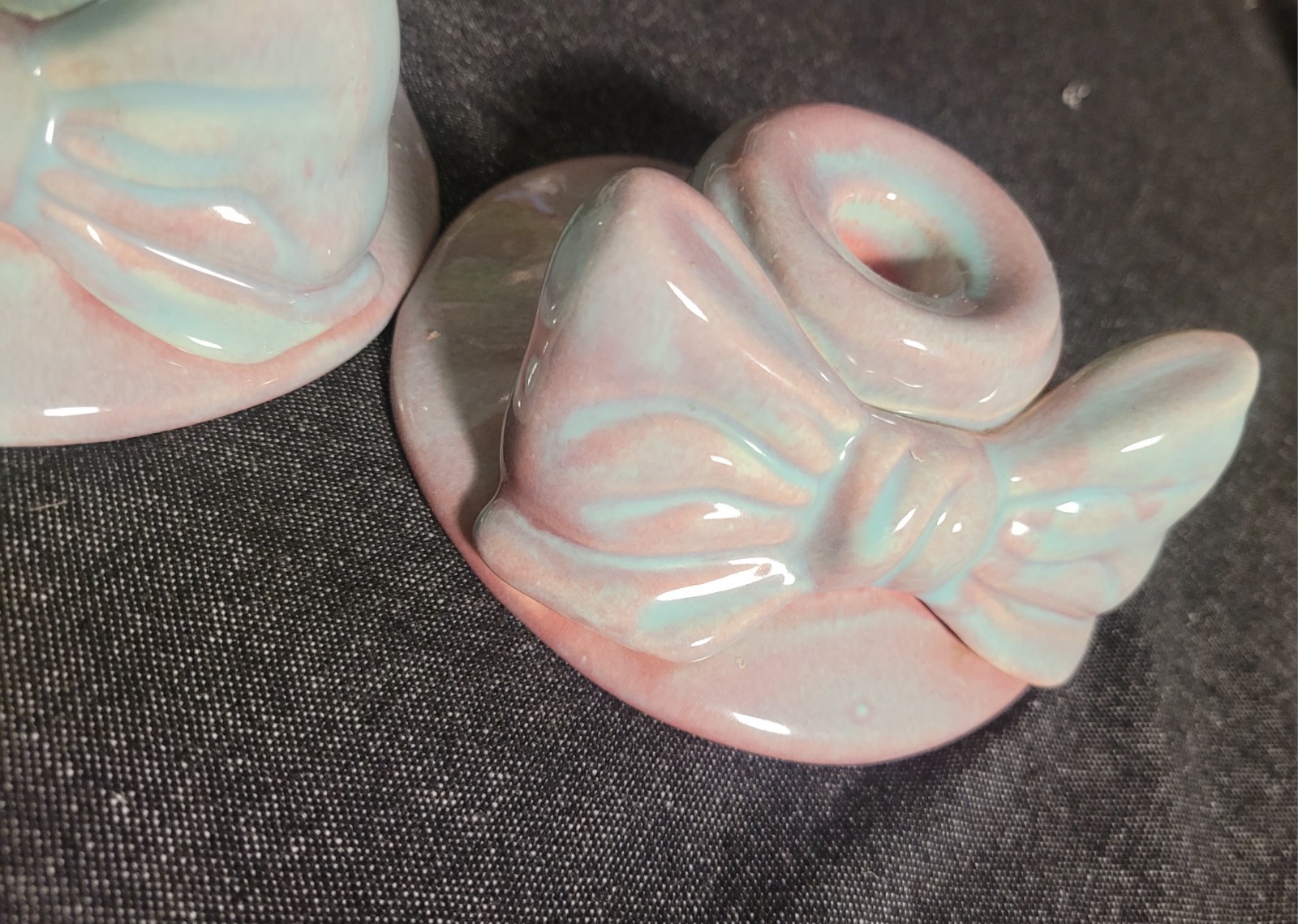 Vintage Cottage Pottery #454 Pair Of Bow Candle Holders Candlestick Blue Pink