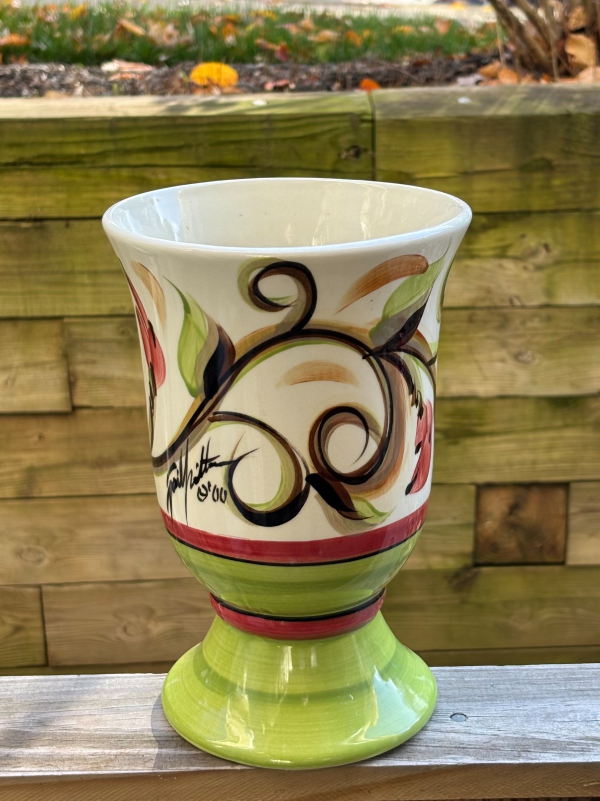 Gail Pittman Honeysuckle Signed Hand-painted Ceramic Pottery 9.5″ Vase (2000)